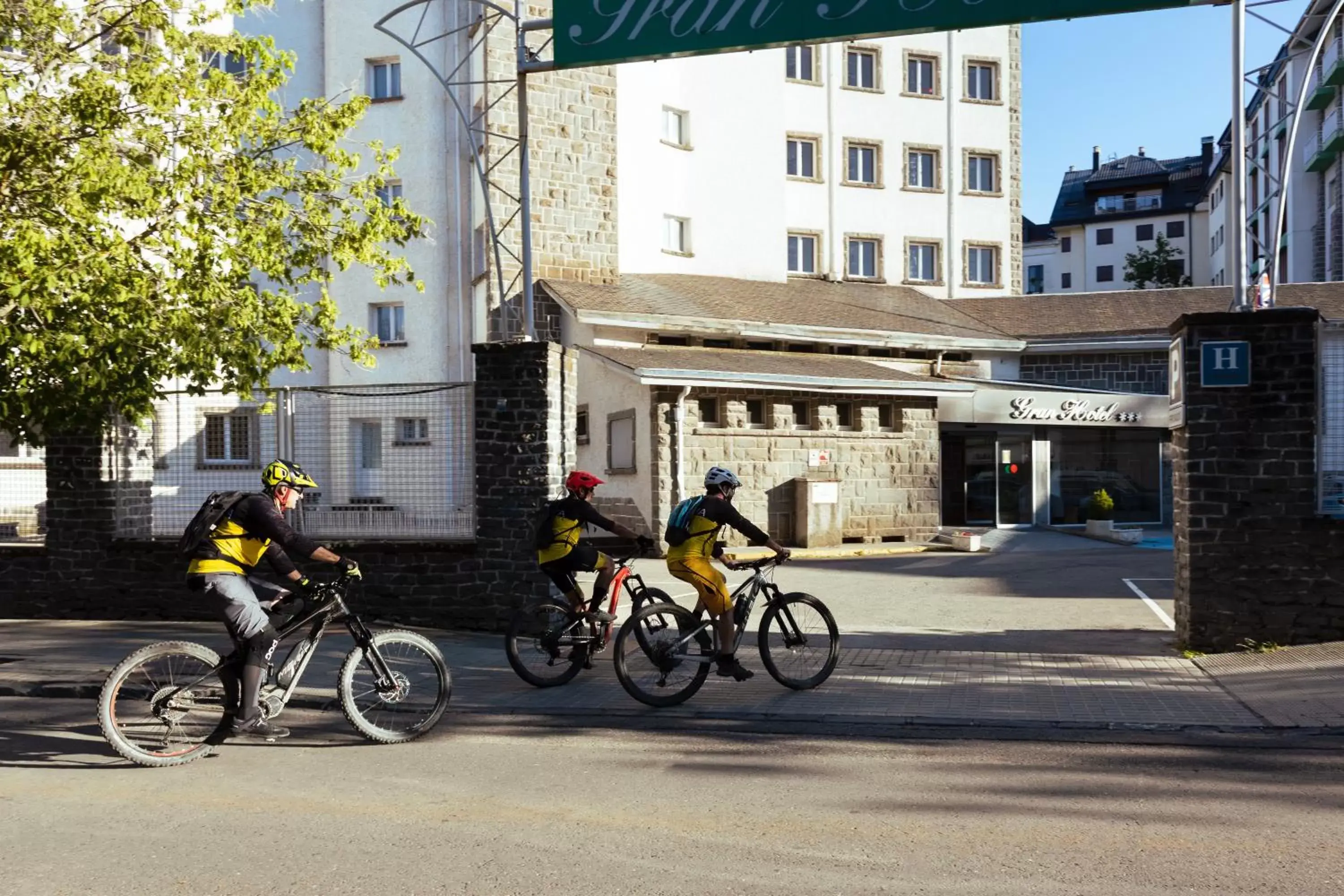 Facade/entrance, Biking in Gran Hotel de Jaca