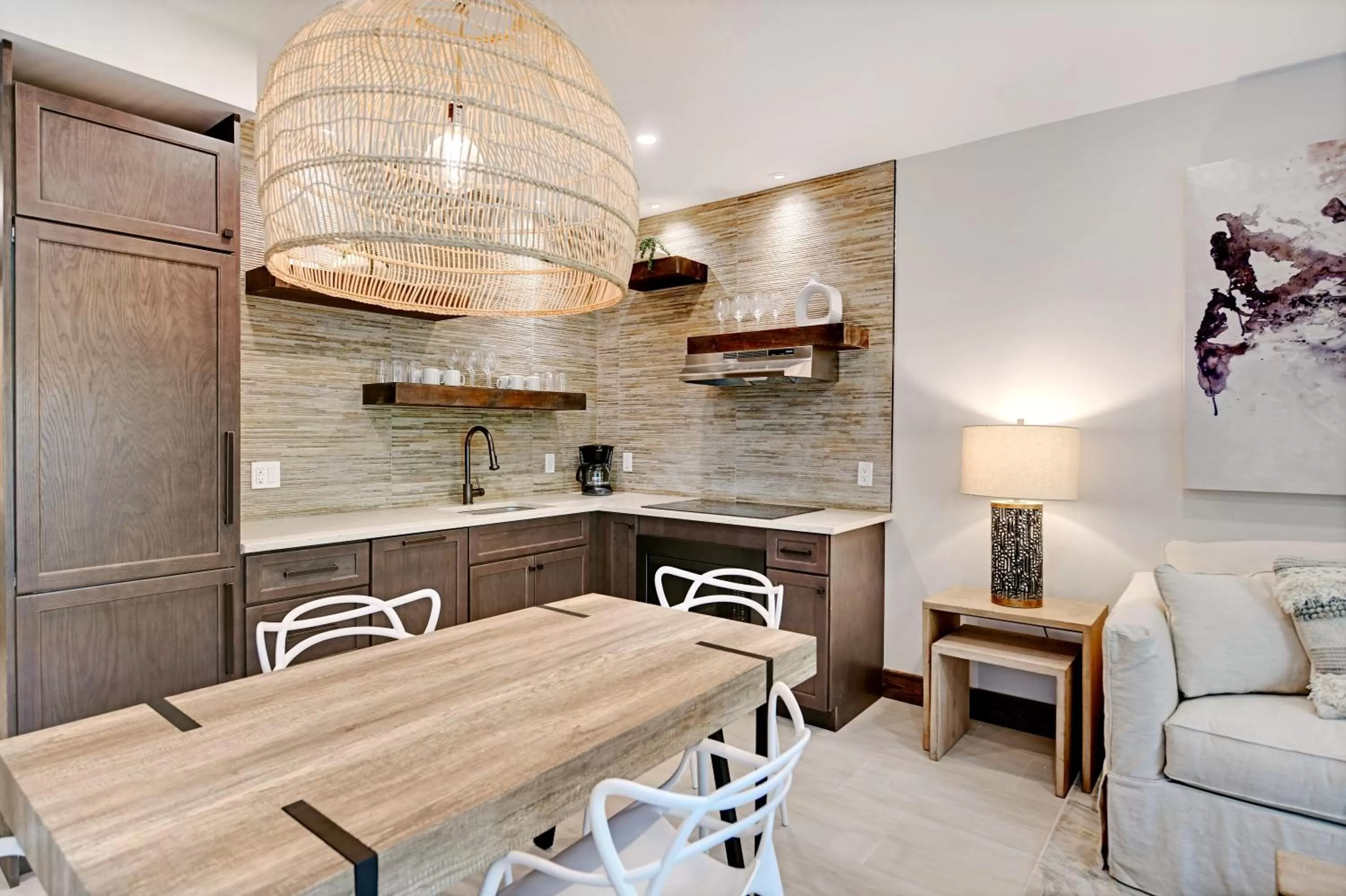 Kitchen or kitchenette in Bali Hai Beachfront Resort and Spa