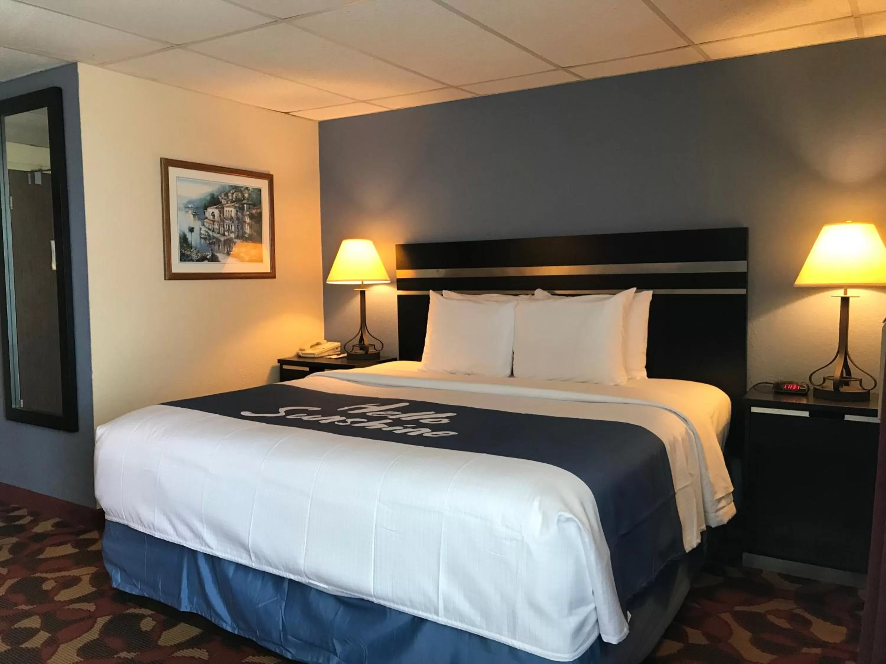 Bed in Days Inn By Wyndham Carlisle North