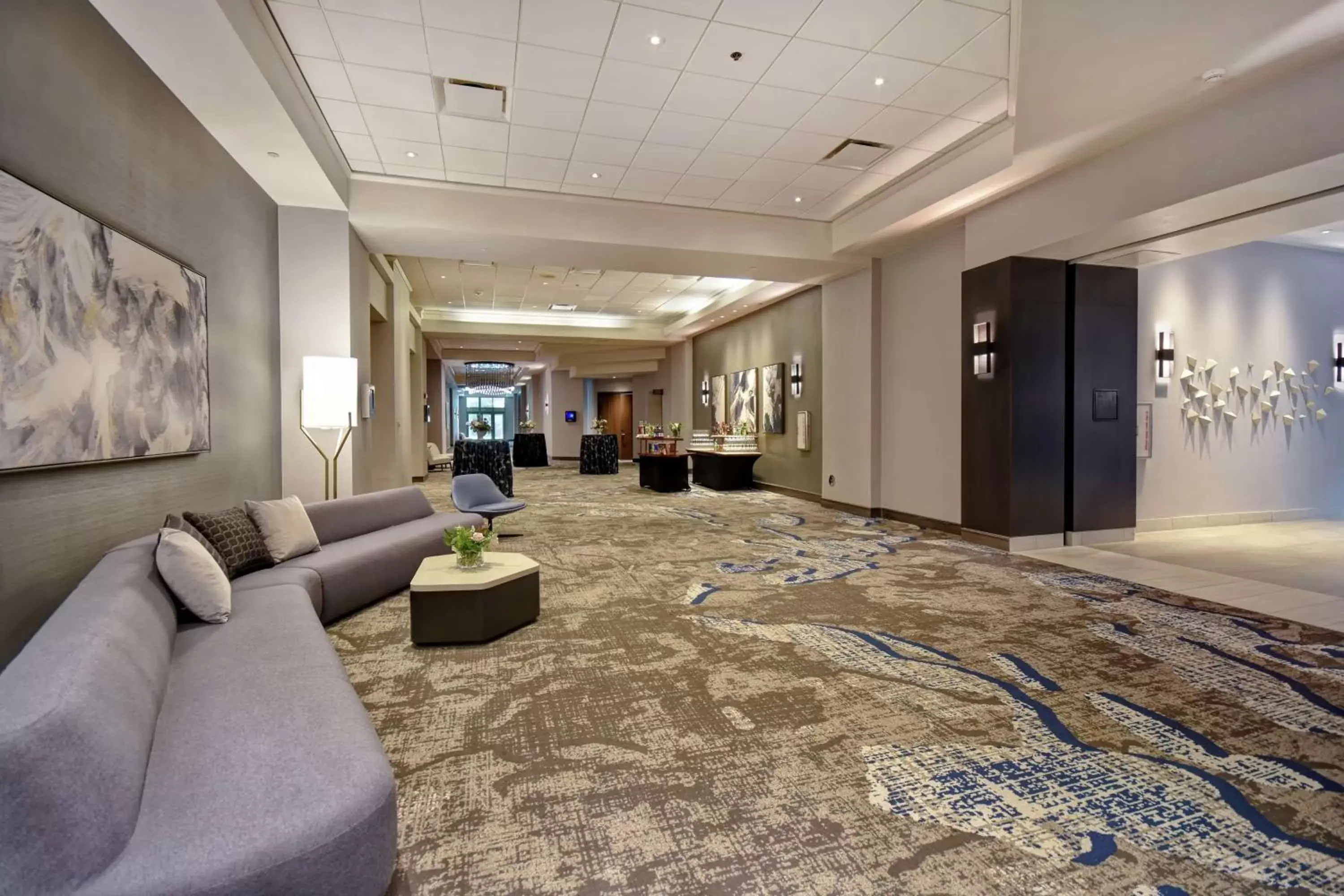 Meeting/conference room, Lobby/Reception in Embassy Suites by Hilton Raleigh Durham Research Triangle