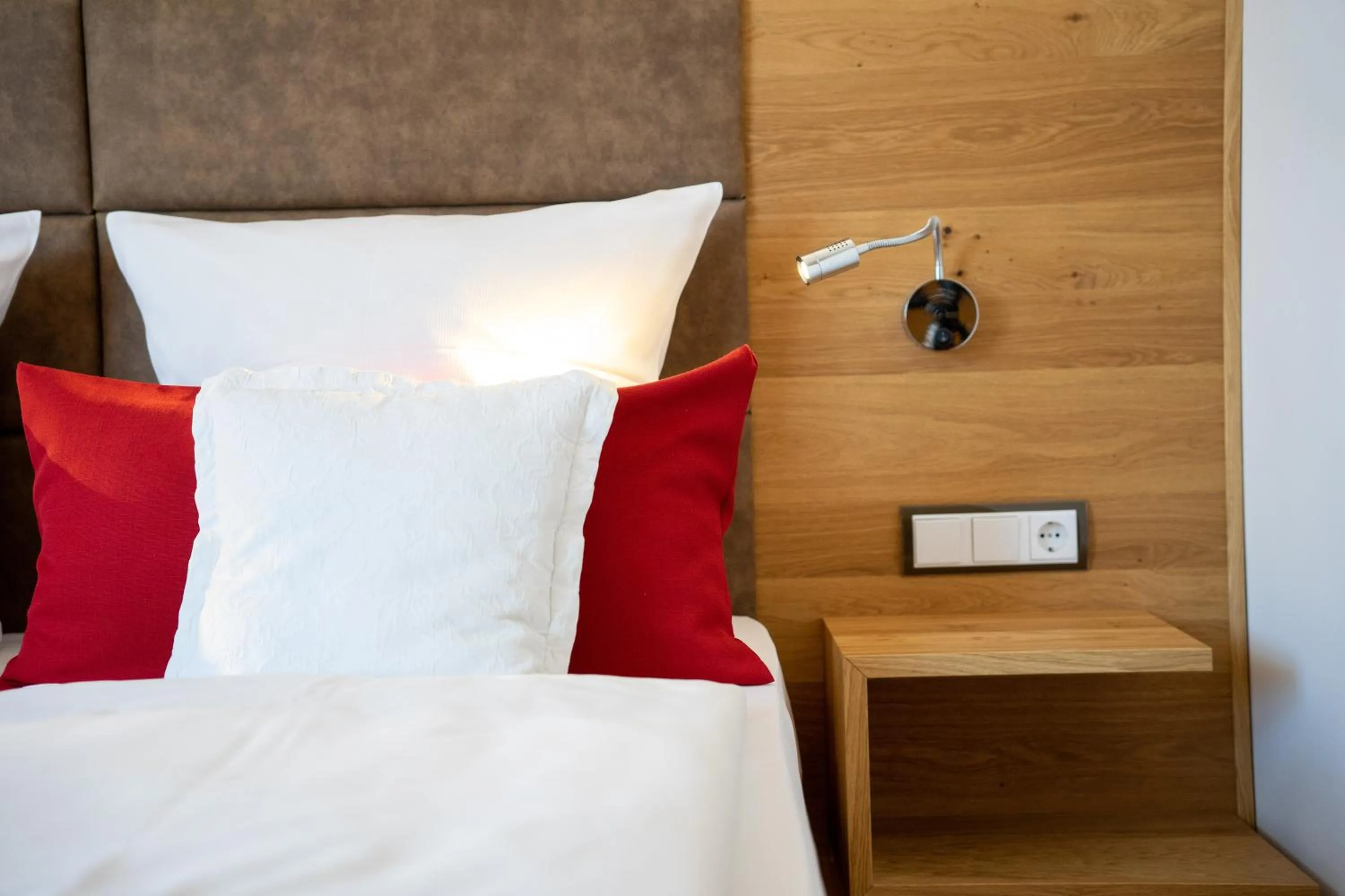 Staff, Bed in Park Hotel Laim