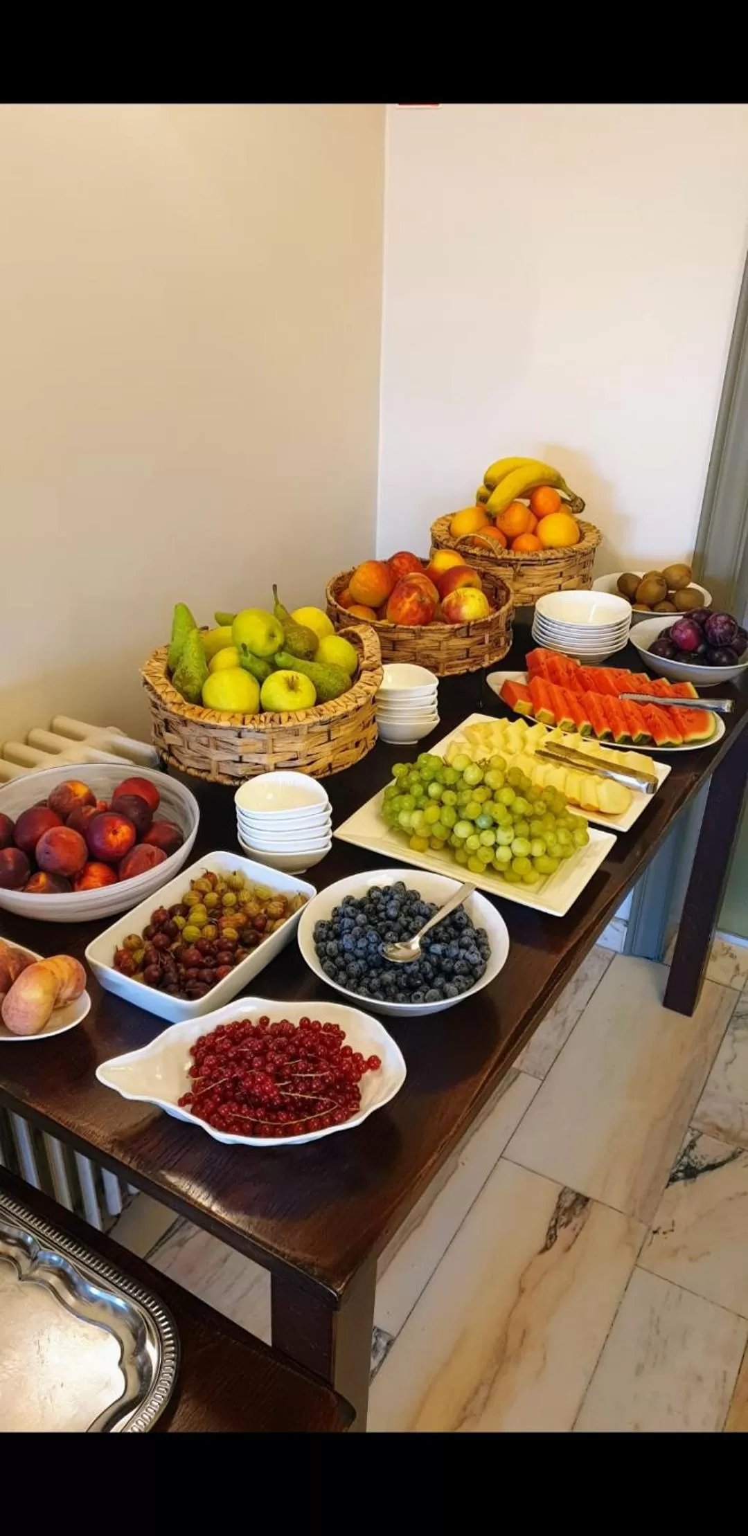 Food and drinks in Belrom Hotel