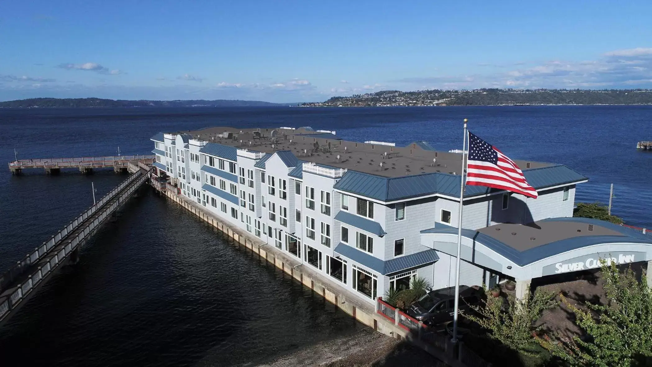 Property building, Bird's-eye View in Silver Cloud Hotel Tacoma Waterfront