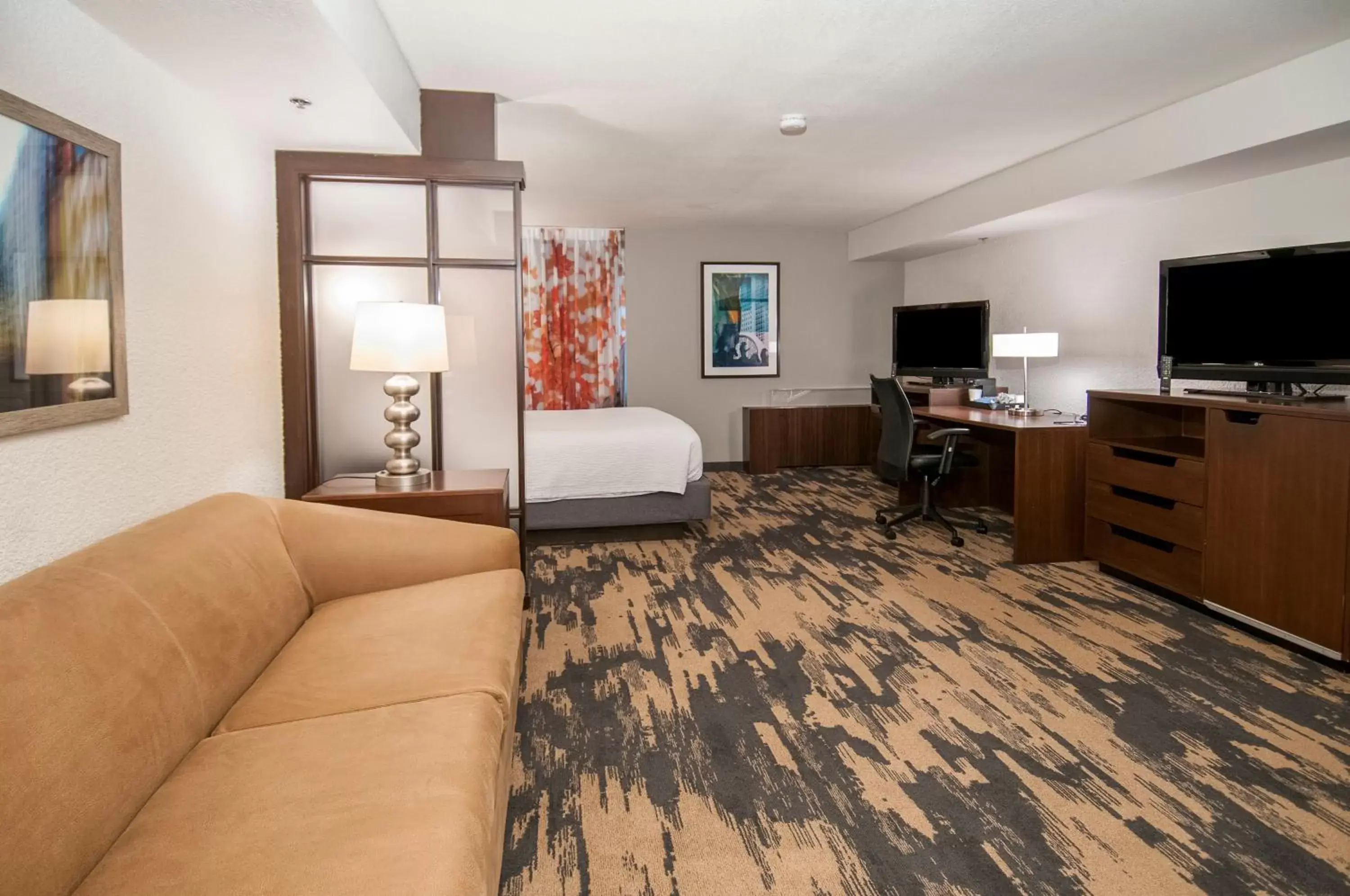 Communal lounge/ TV room, Seating Area in Fairfield Inn & Suites by Marriott Dallas DFW Airport South/Irving