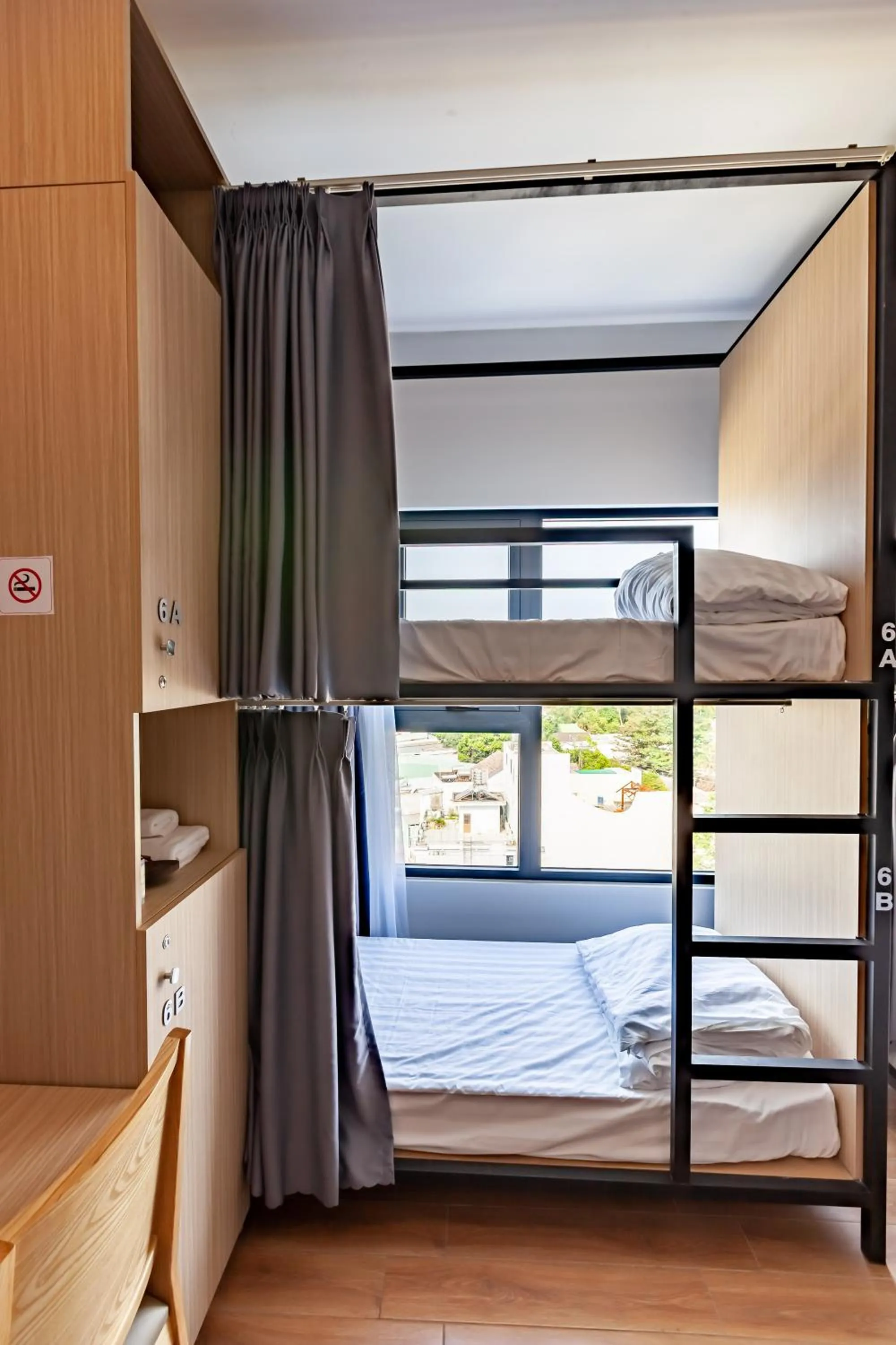 bunk bed, Bed in An Phu Hotel