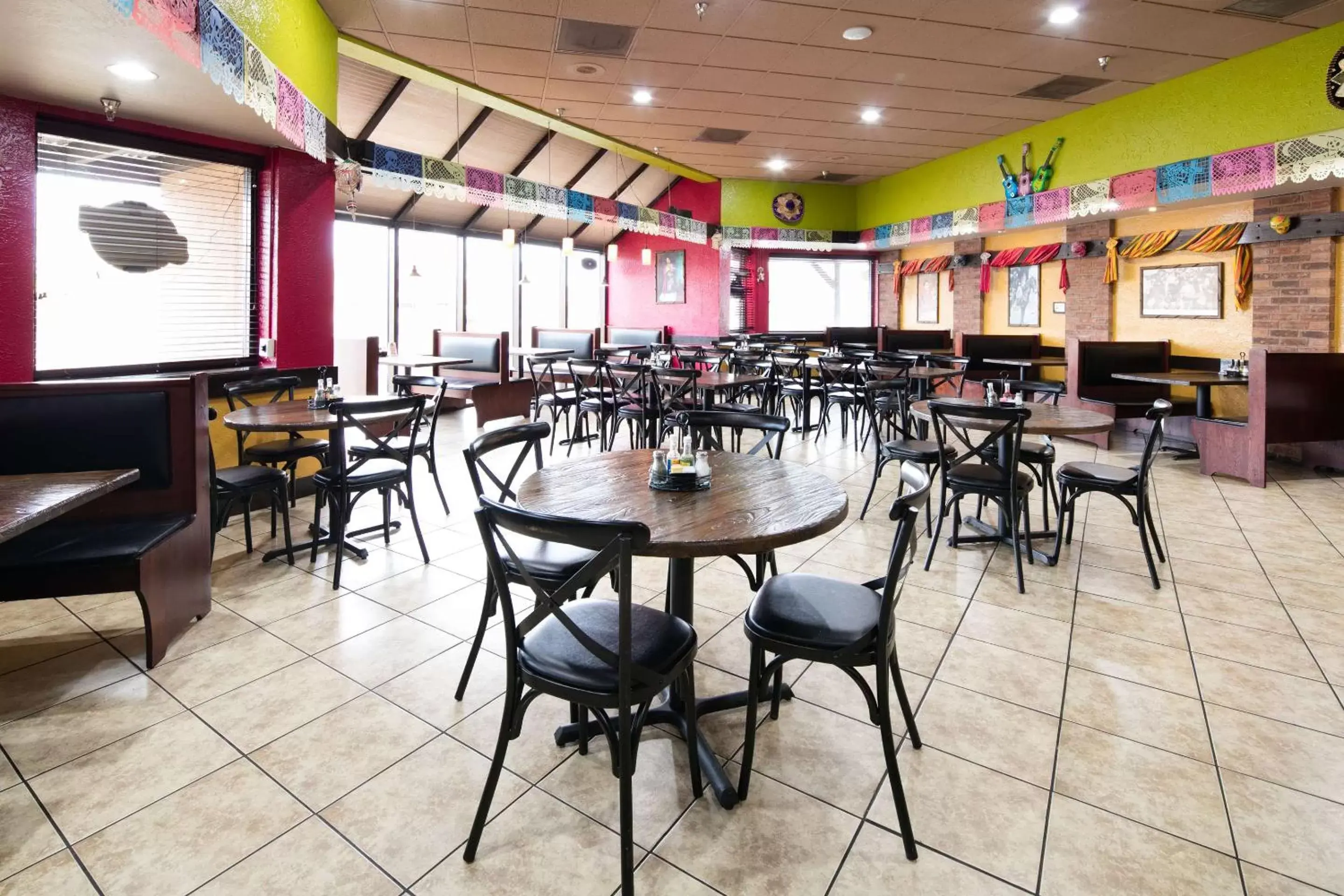 Restaurant/places to eat in Red Lion Hotel and Conference Center St. George Restaurant/places to eat in Red Lion Hotel and Conference Center St. George