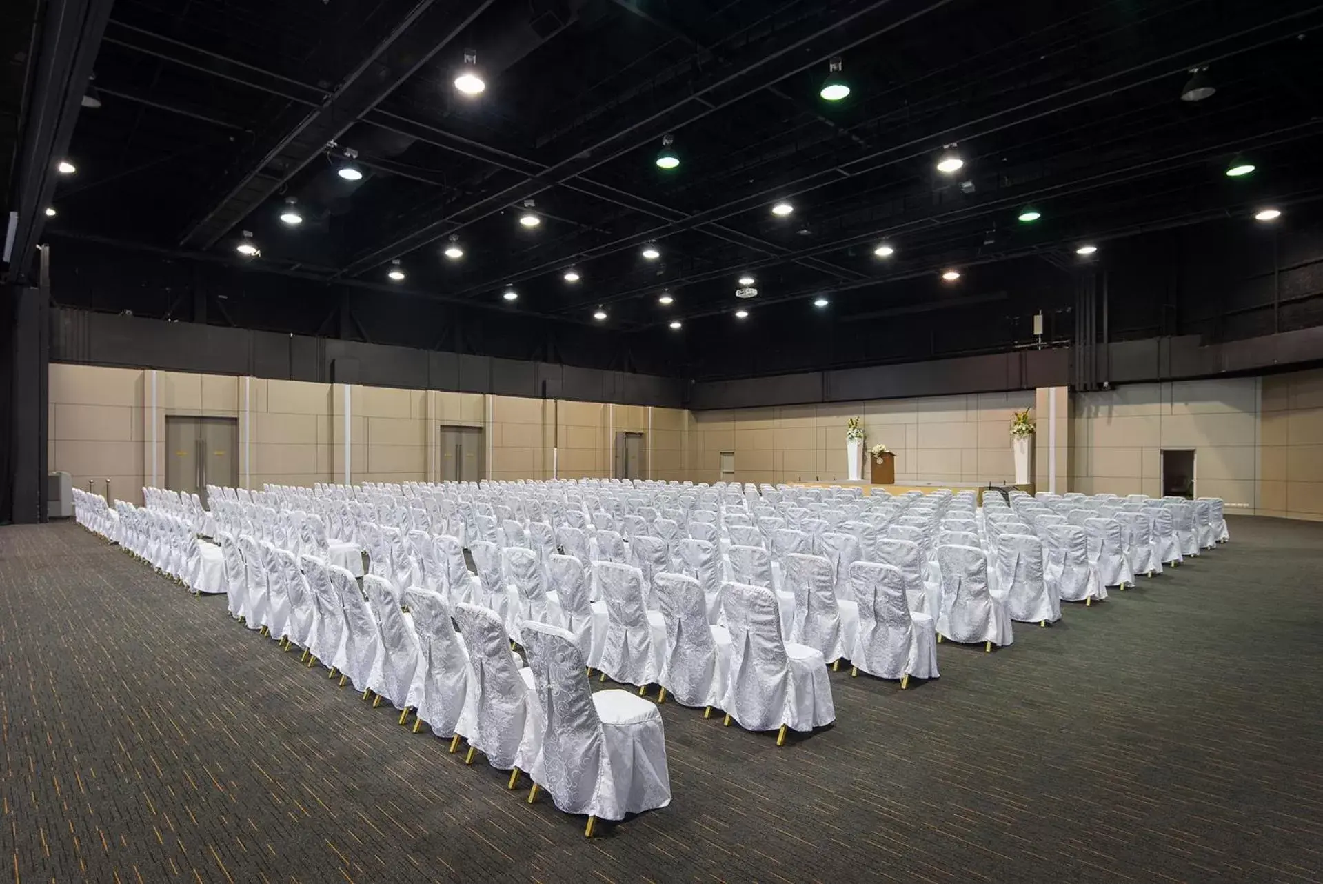 Meeting/conference room, Banquet Facilities in The Berkeley Hotel Pratunam - SHA Extra Plus