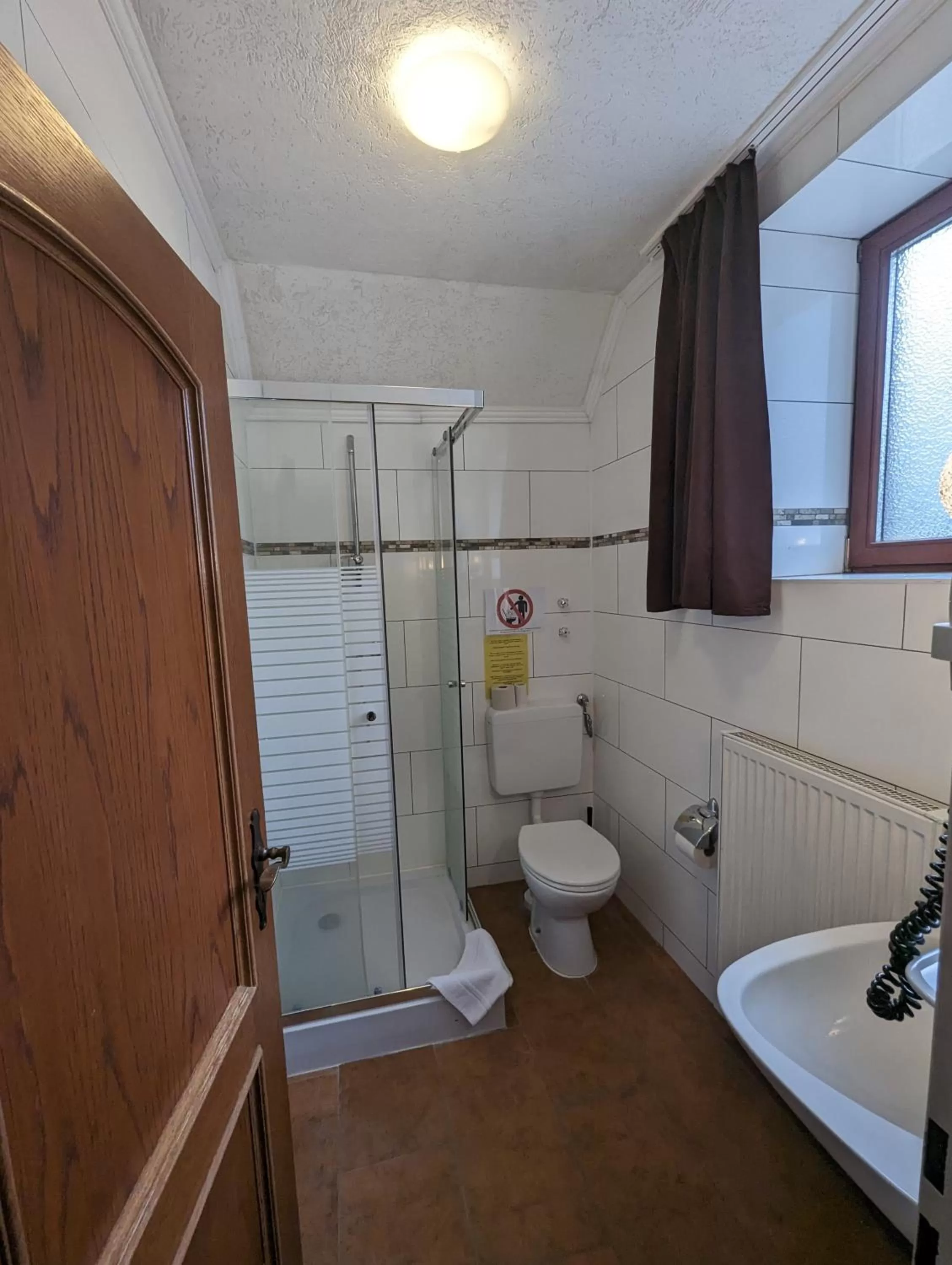 Bathroom in Hotel Eiserner Anton