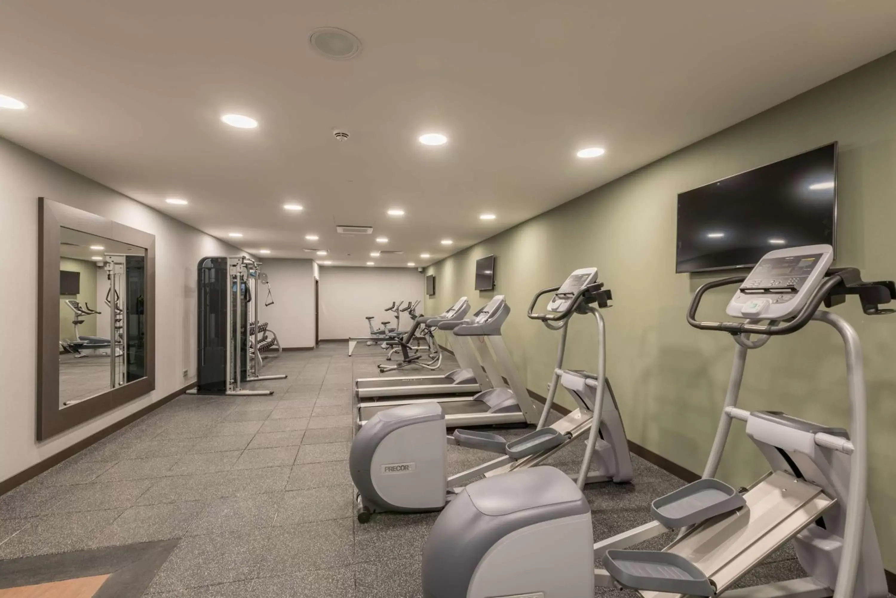 Fitness centre/facilities, Fitness Center/Facilities in Hilton Garden Inn Frankfurt City Centre