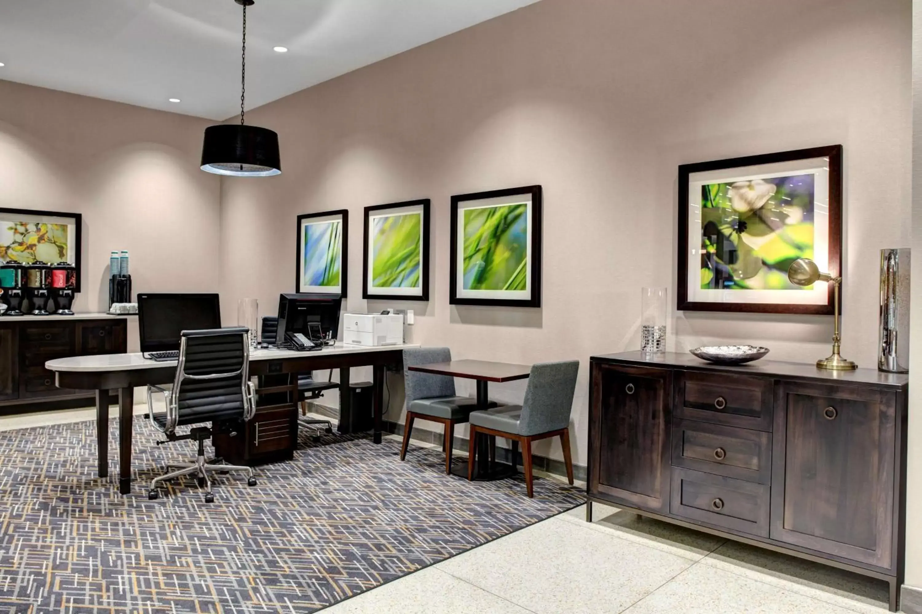 Business facilities in Homewood Suites by Hilton Richmond-Downtown