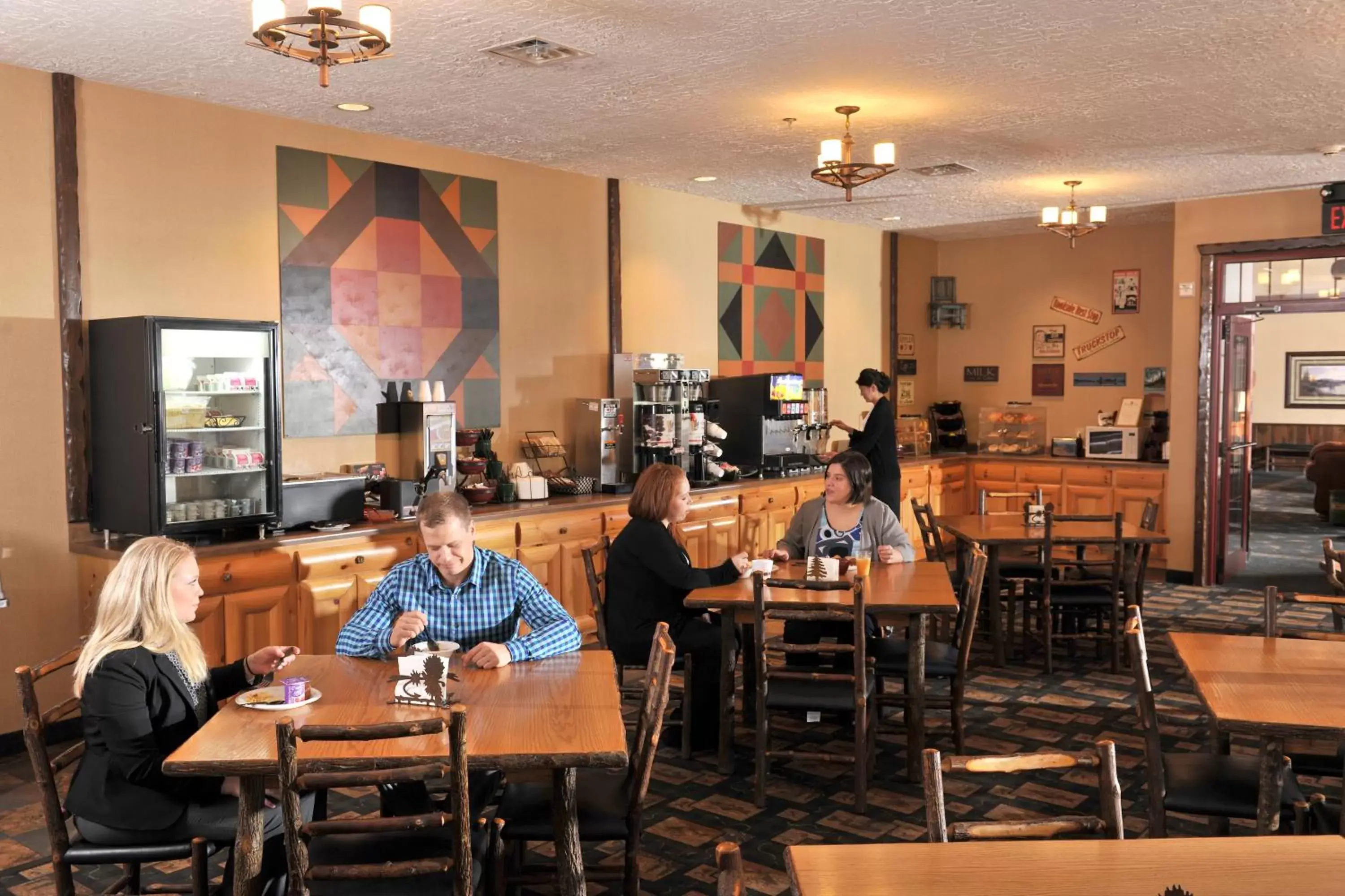 Day, Restaurant/Places to Eat in Stoney Creek Hotel Moline