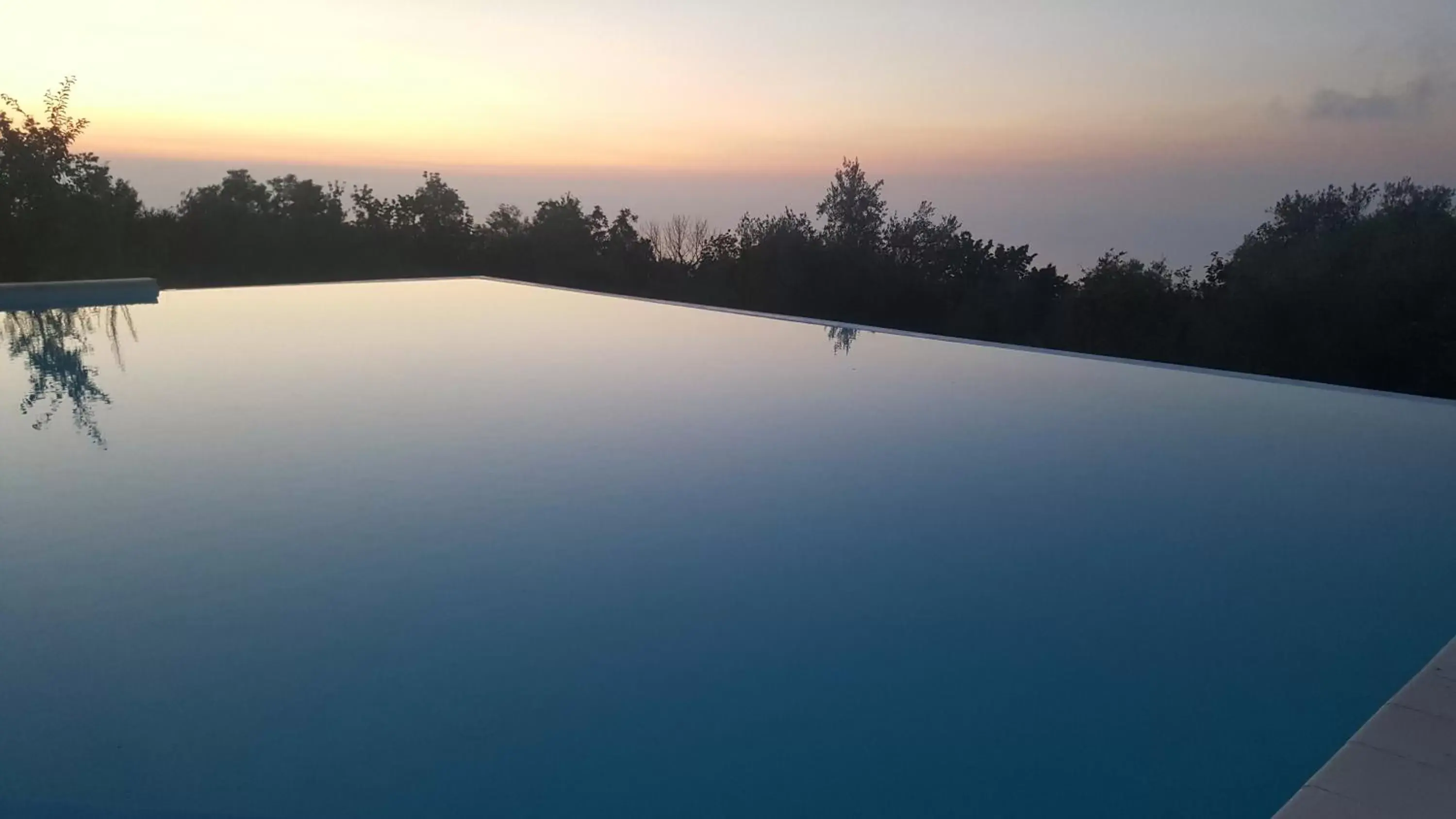 Swimming Pool in Green Park Hotel & Residence