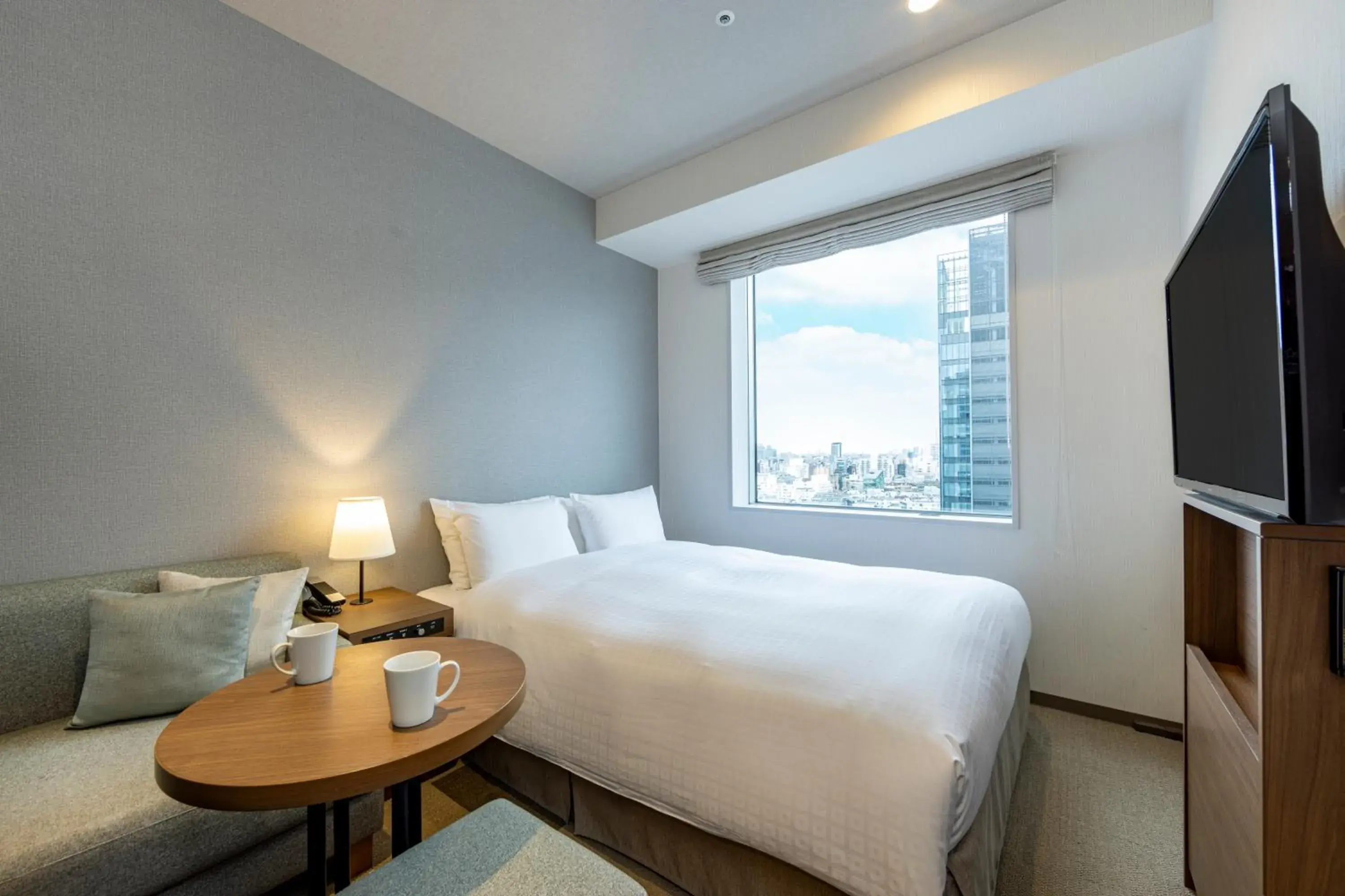 Photo of the whole room, Bed in Tokyu Stay Aoyama Premier