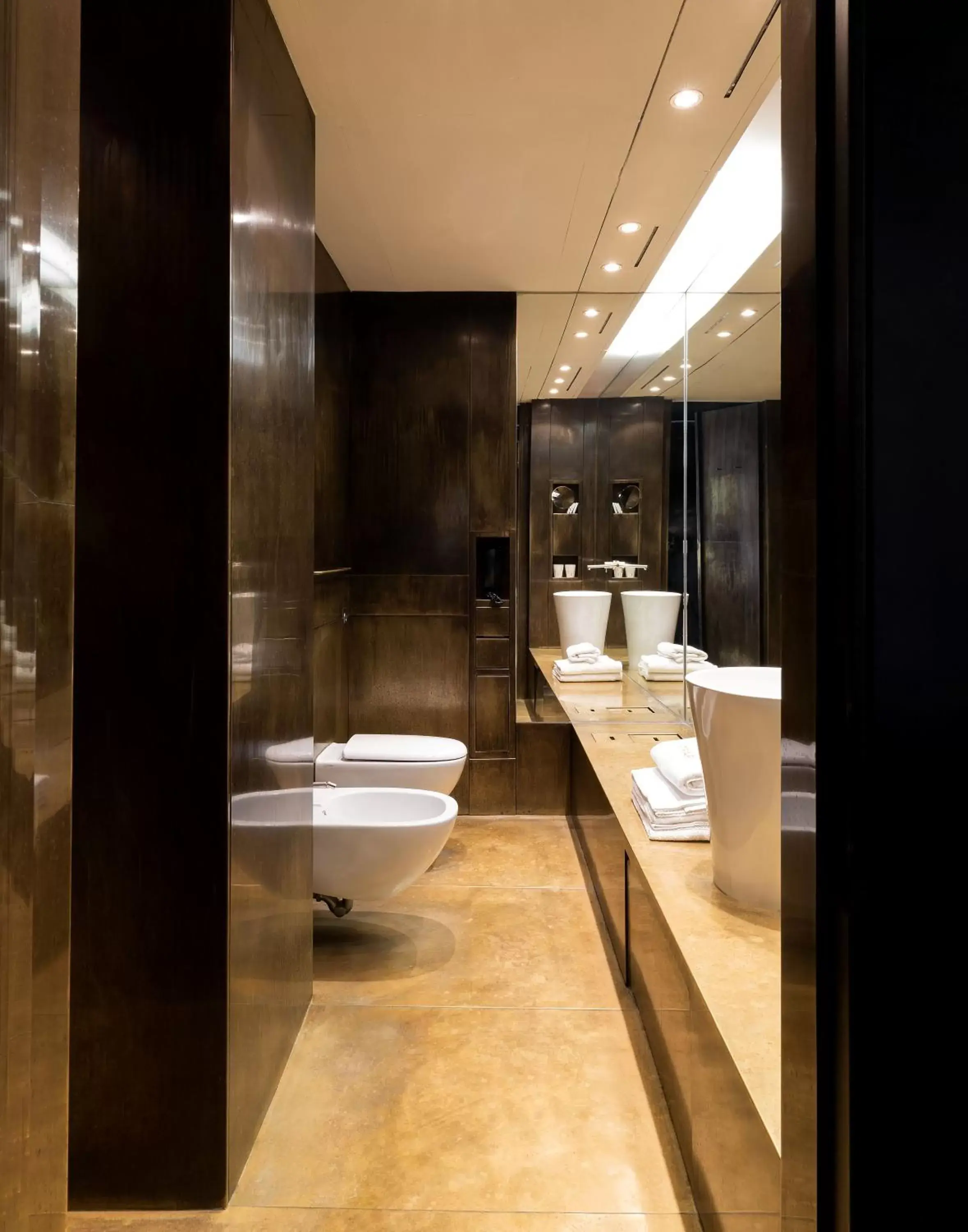 Bathroom in STRAF, Milan, a Member of Design Hotels