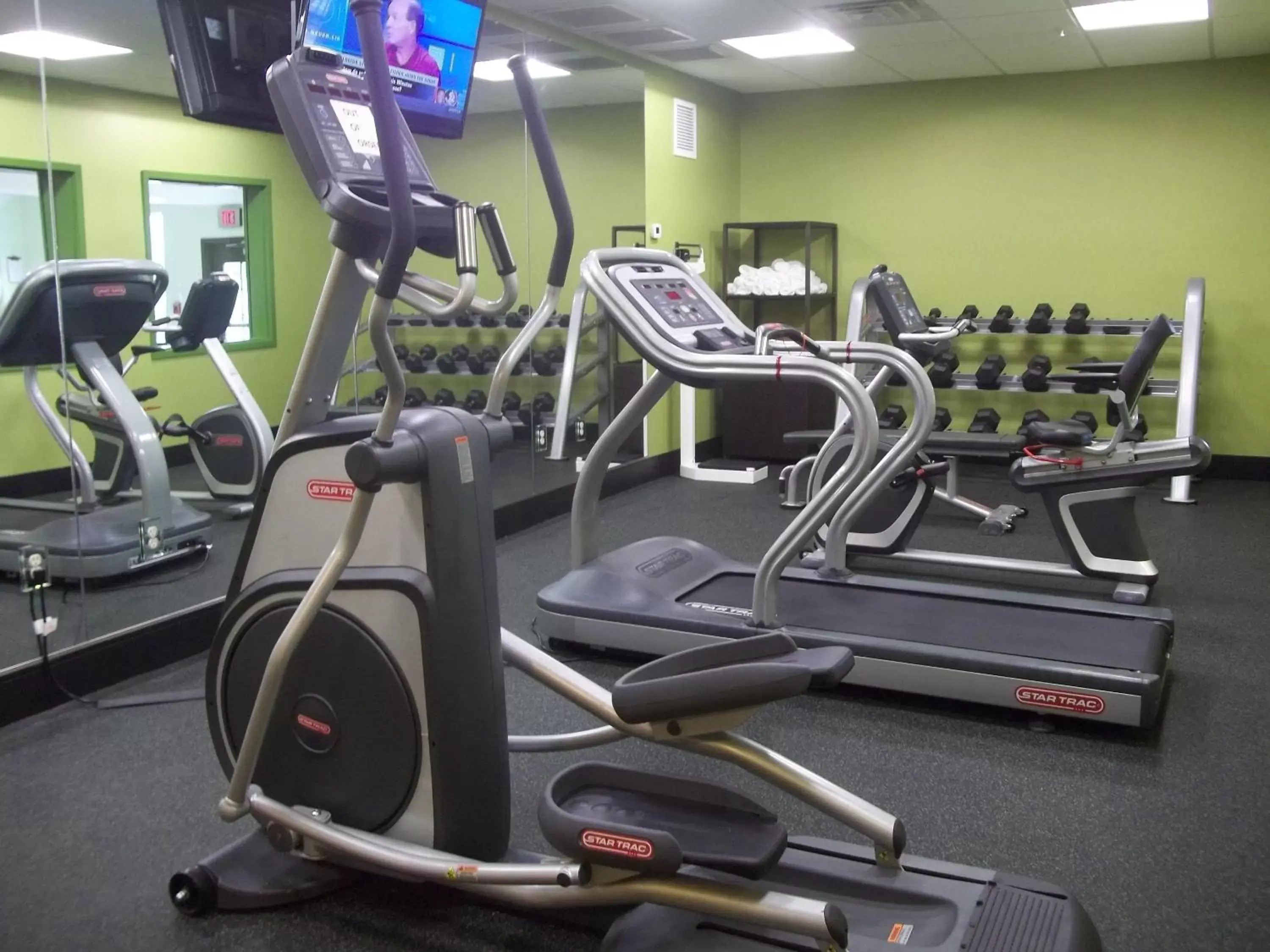 Fitness centre/facilities, Fitness Center/Facilities in Holiday Inn Express and Suites Winchester, an IHG Hotel