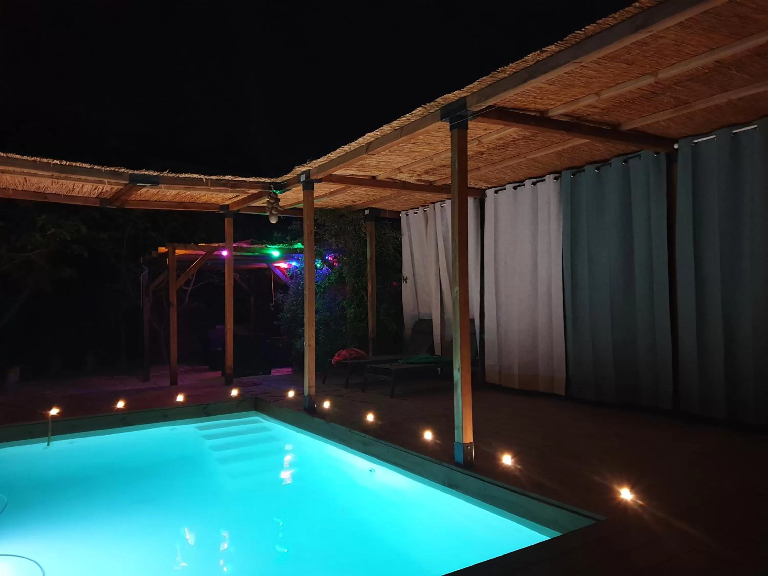 Swimming Pool in Les 2 Drôles d'Oiseaux