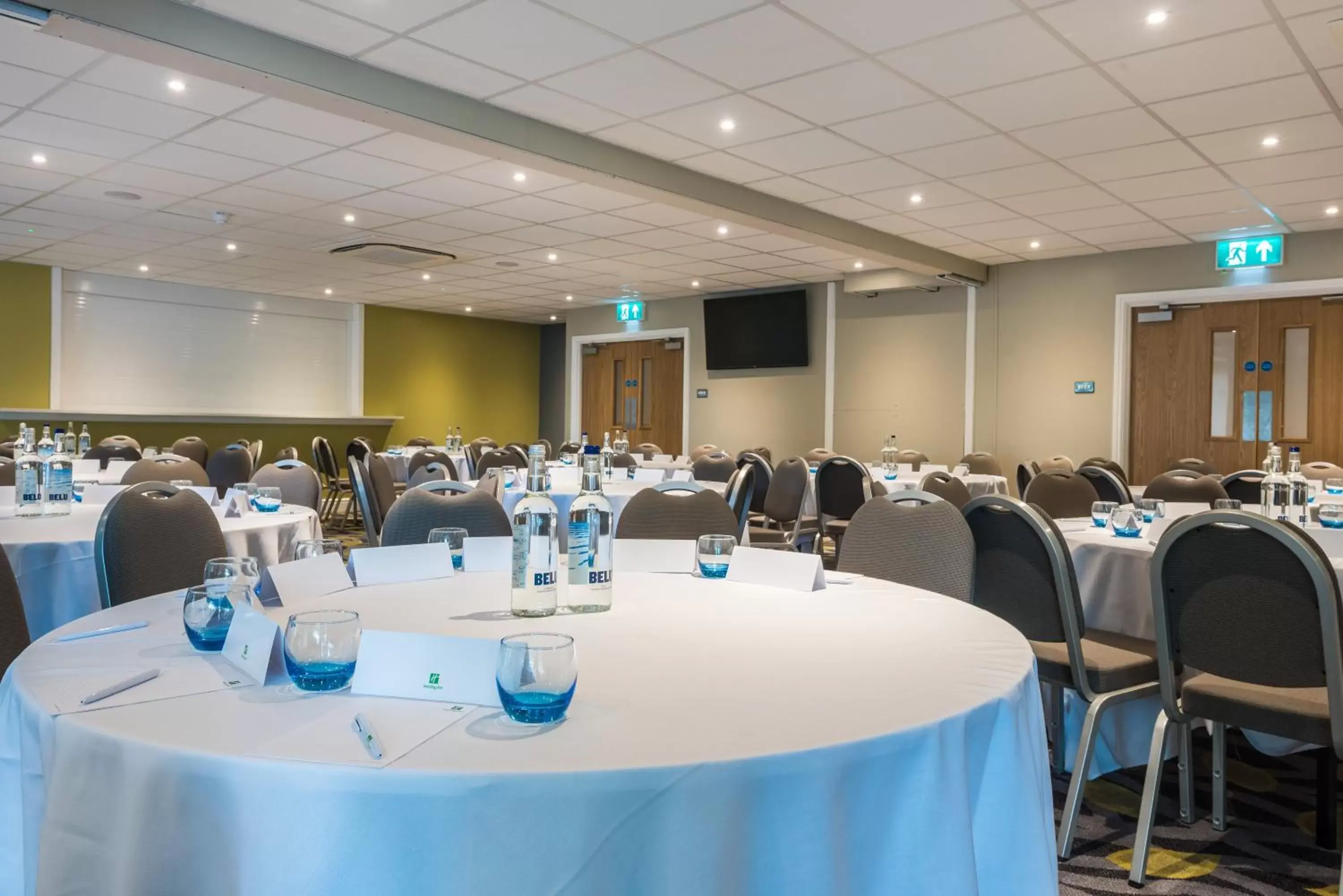 Meeting/conference room in Holiday Inn Lancaster, an IHG Hotel