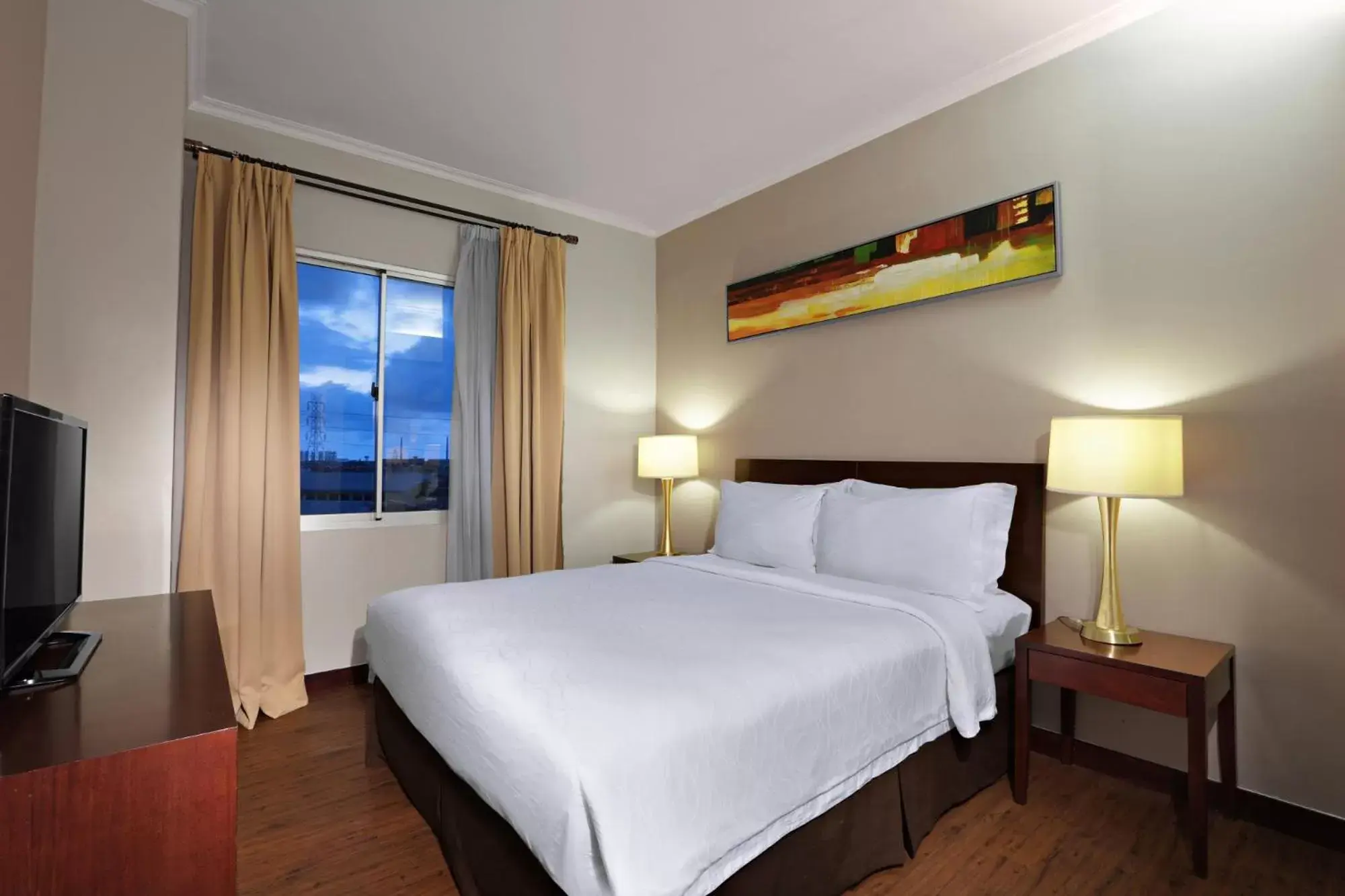 Bedroom, Bed in Grand Dafam Ancol Jakarta