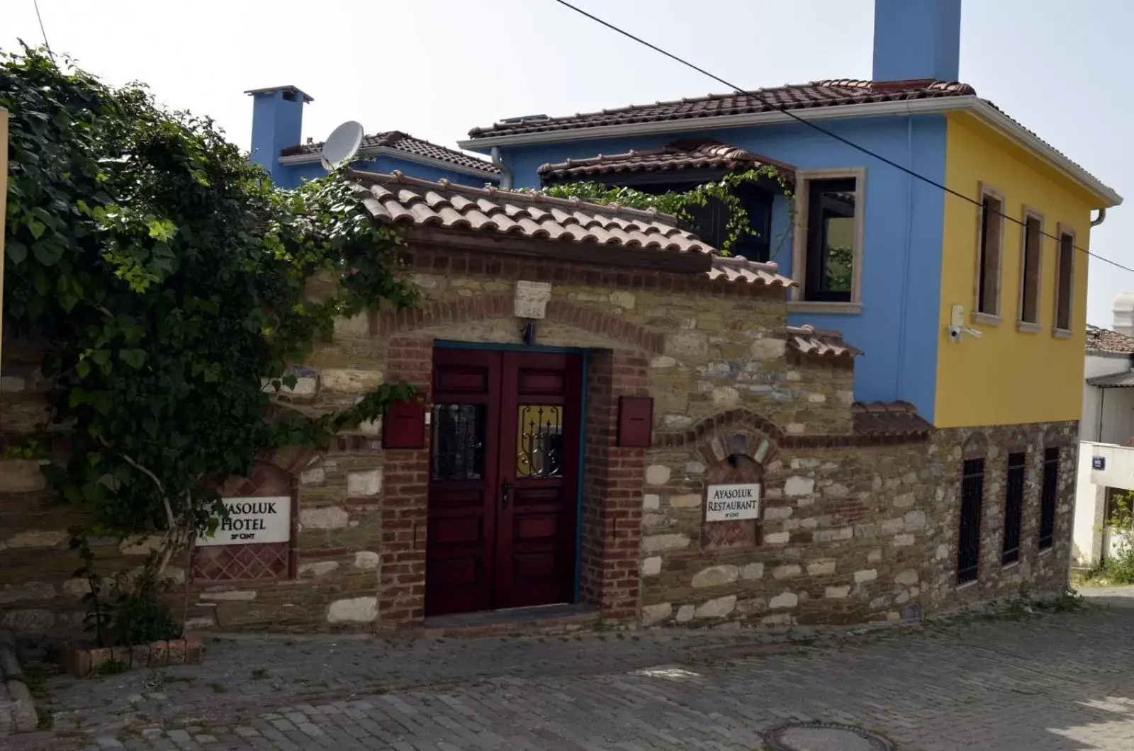 Facade/entrance, Property Building in Ayasoluk Hotel & Restaurant