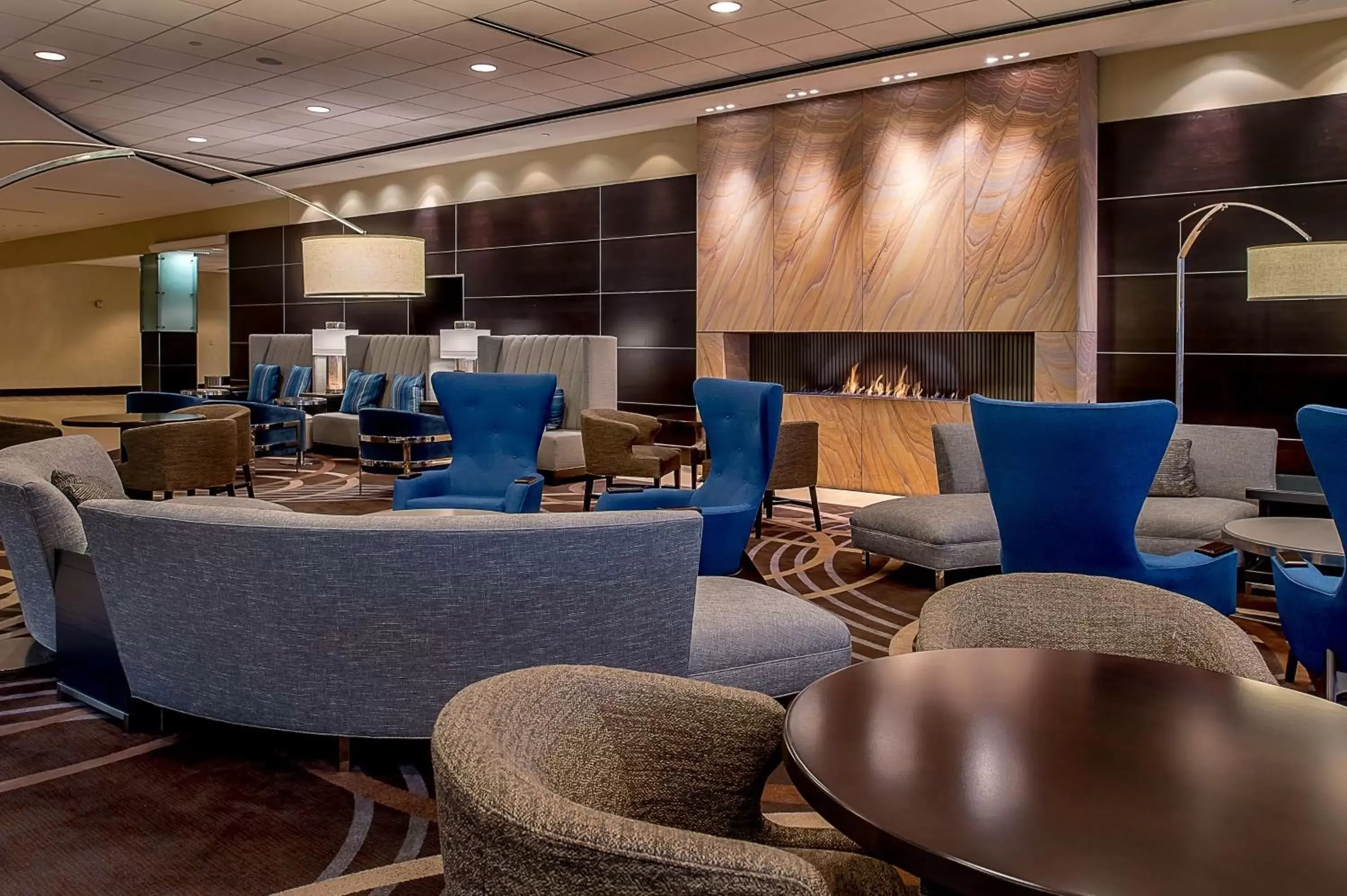 Lobby or reception, Restaurant/Places to Eat in Hilton St. Louis at the Ballpark