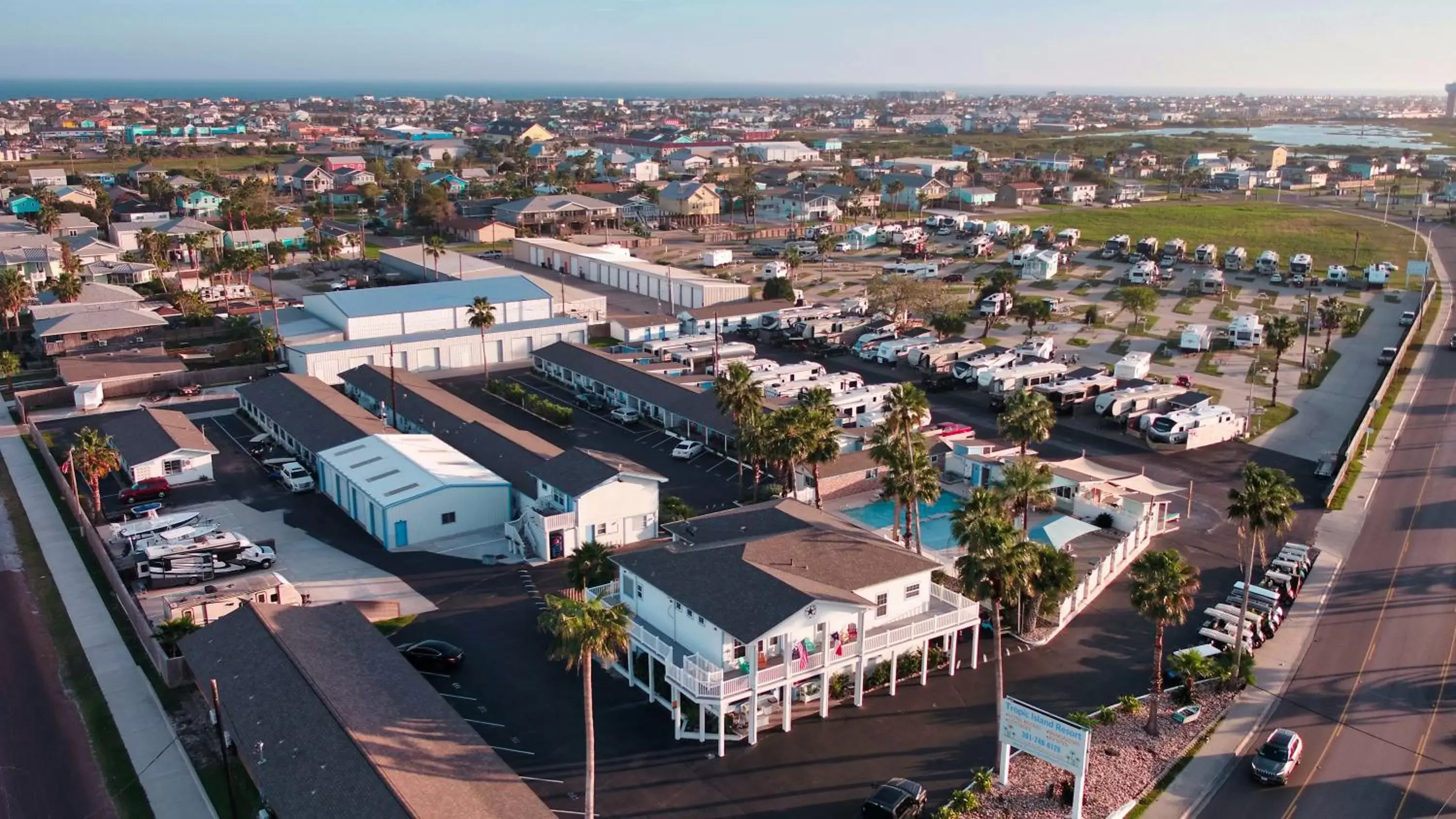 Property building, Bird's-eye View in Tropic Island Resort