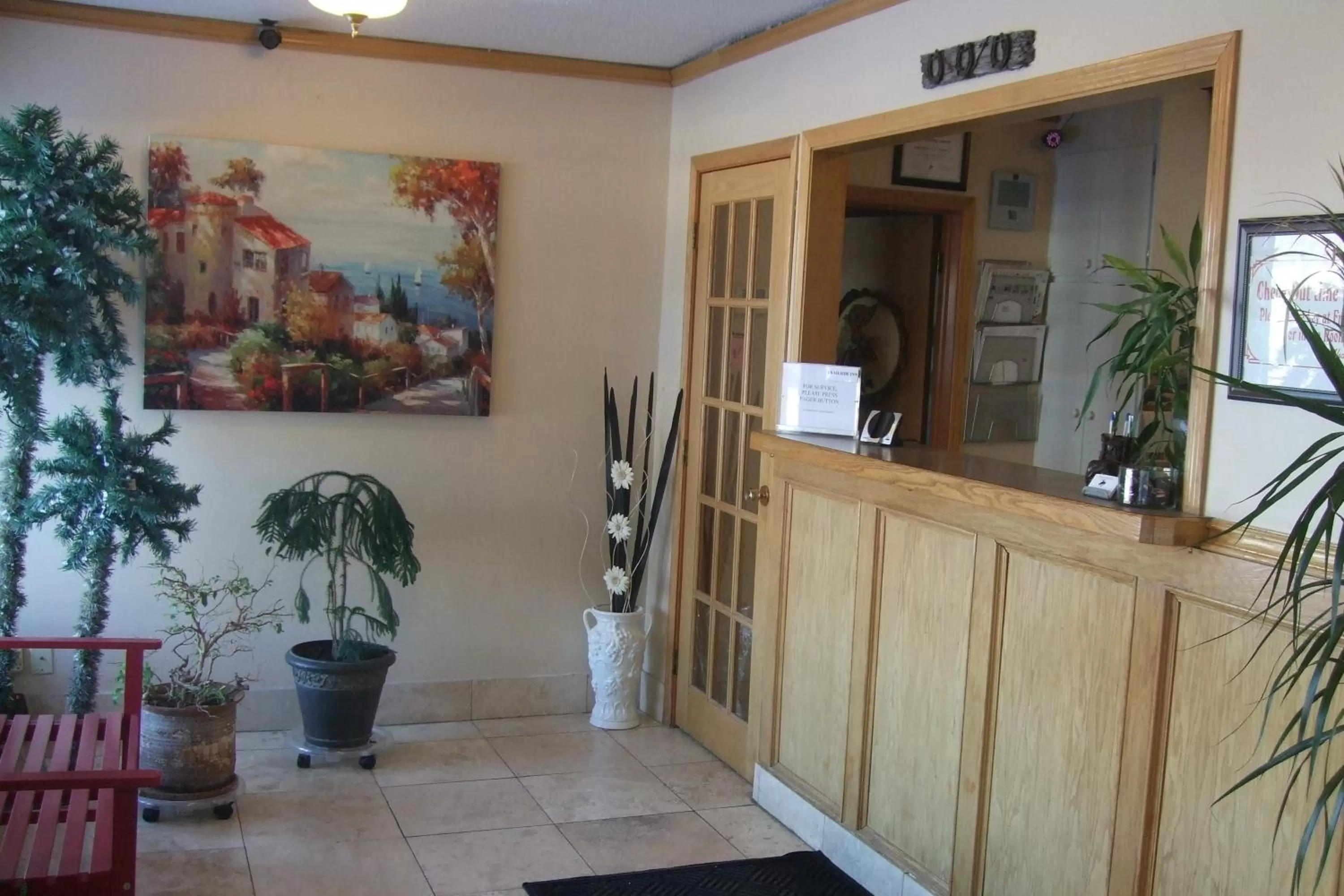Property building, Lobby/Reception in Trailside Inn