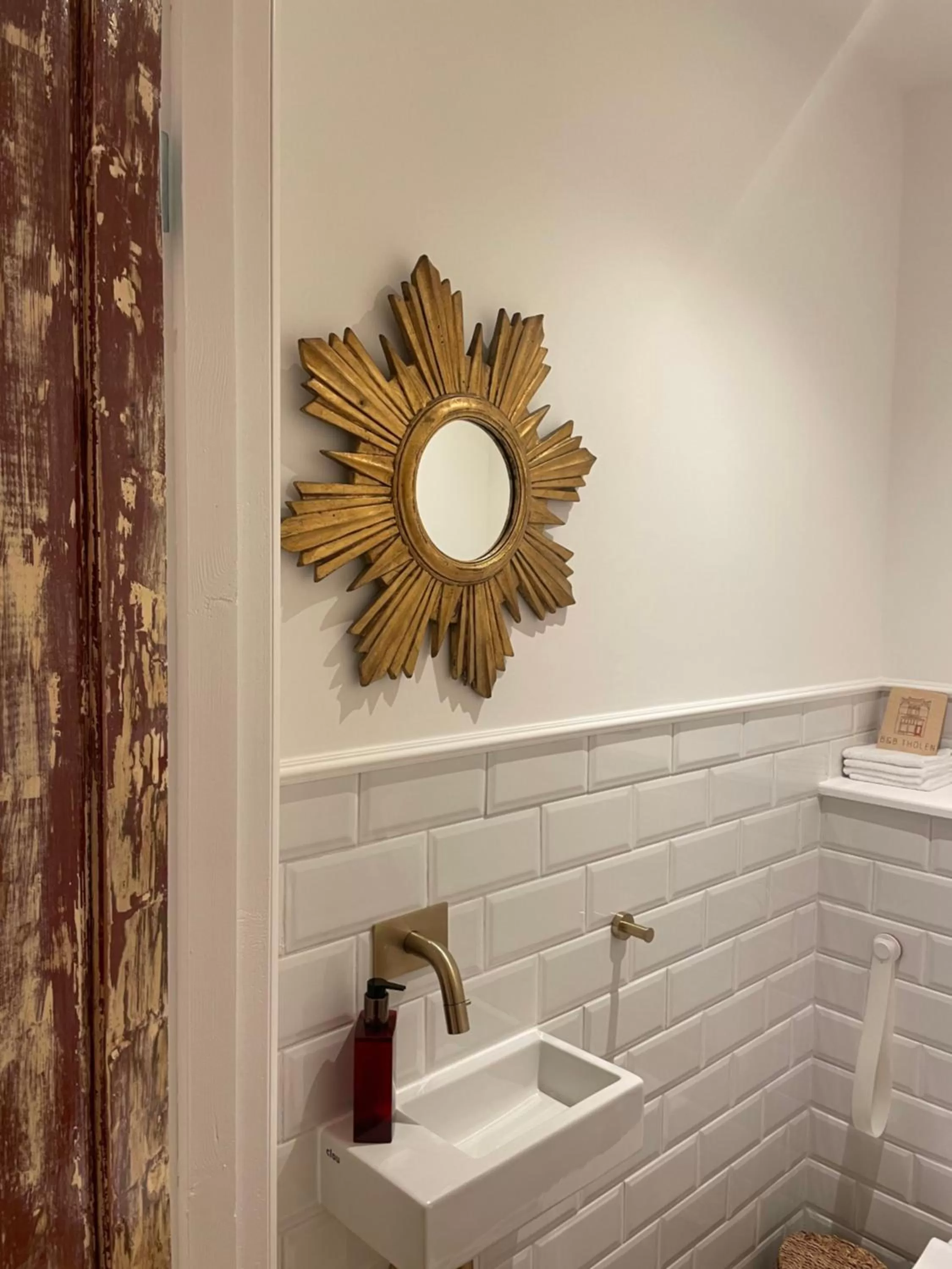 Bathroom in B&B Tholen