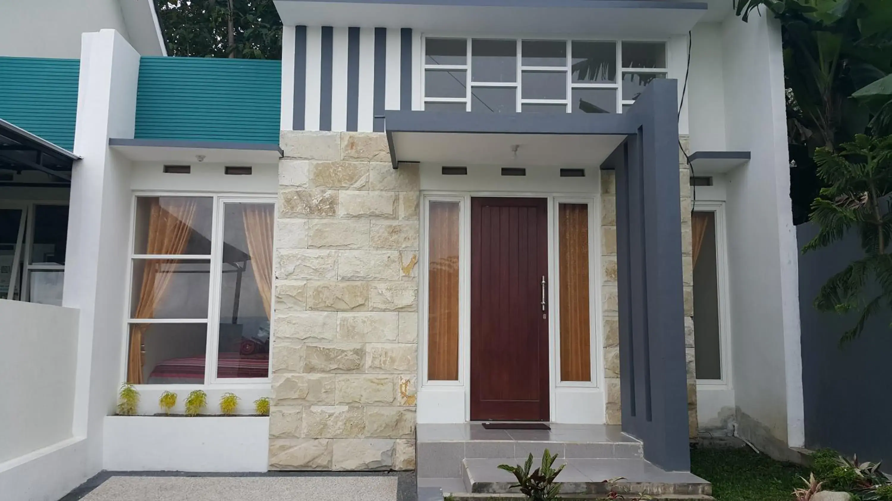 Facade/entrance, Property Building in Ken's Villa 8