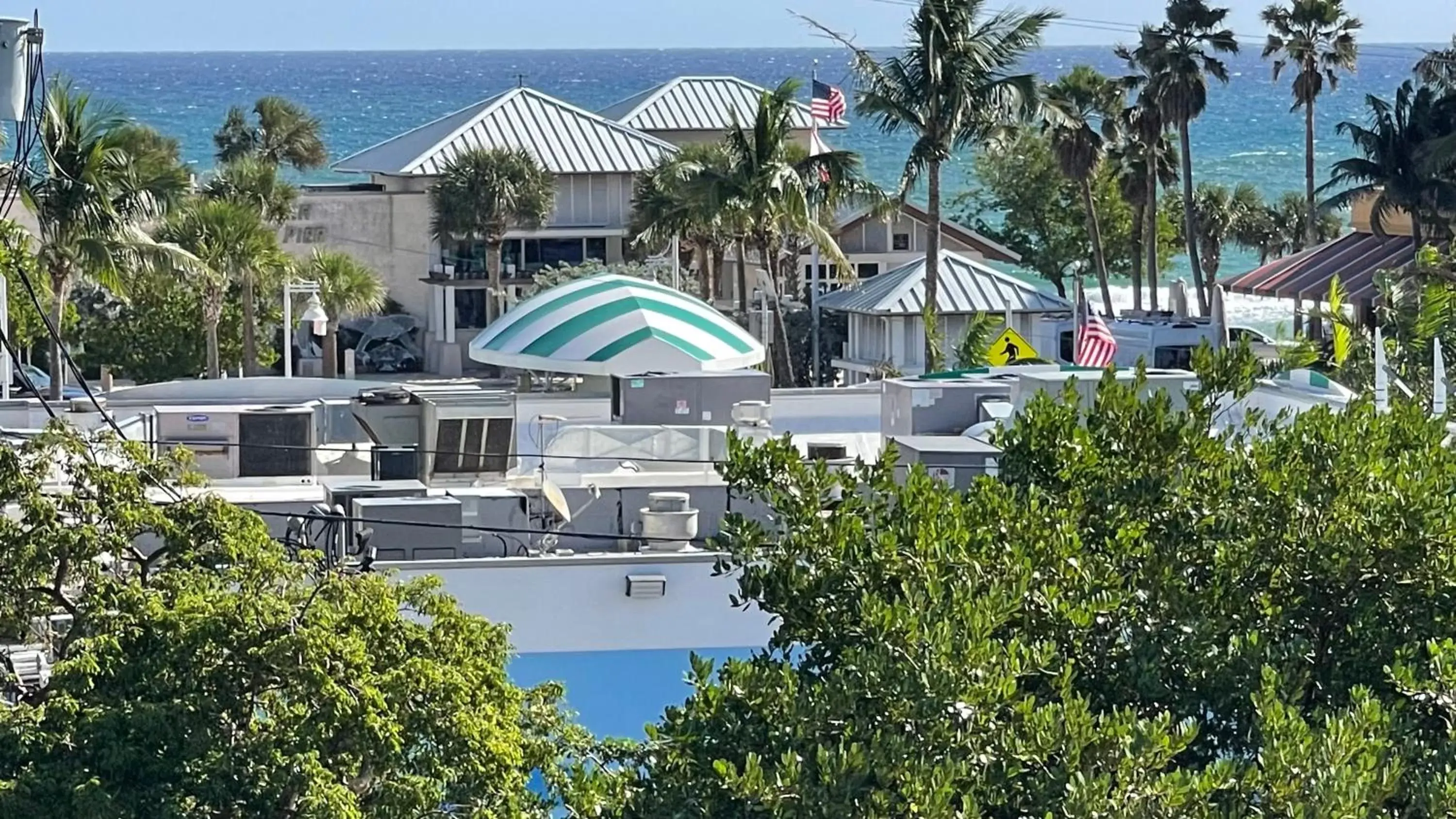 Pool View in Vistalmar Beach Resort