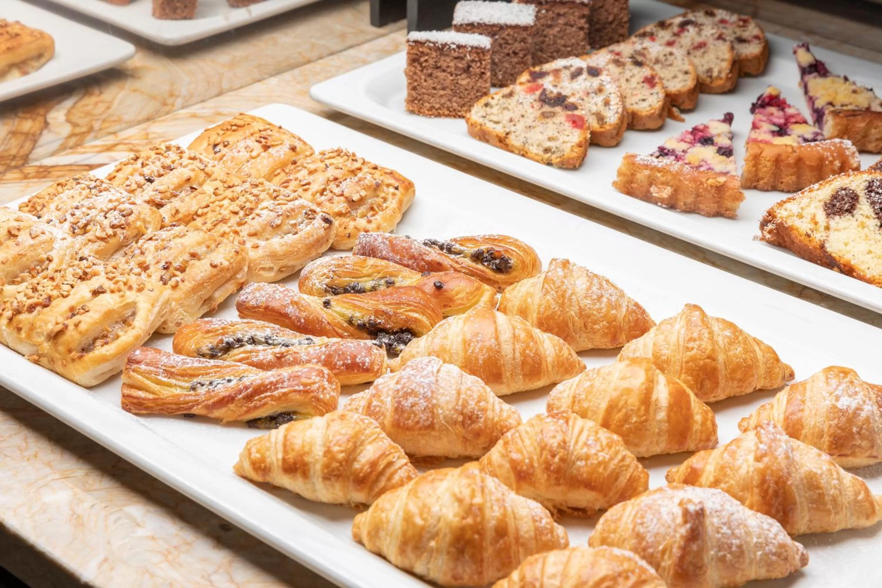 Buffet breakfast in Hotel Paris Prague