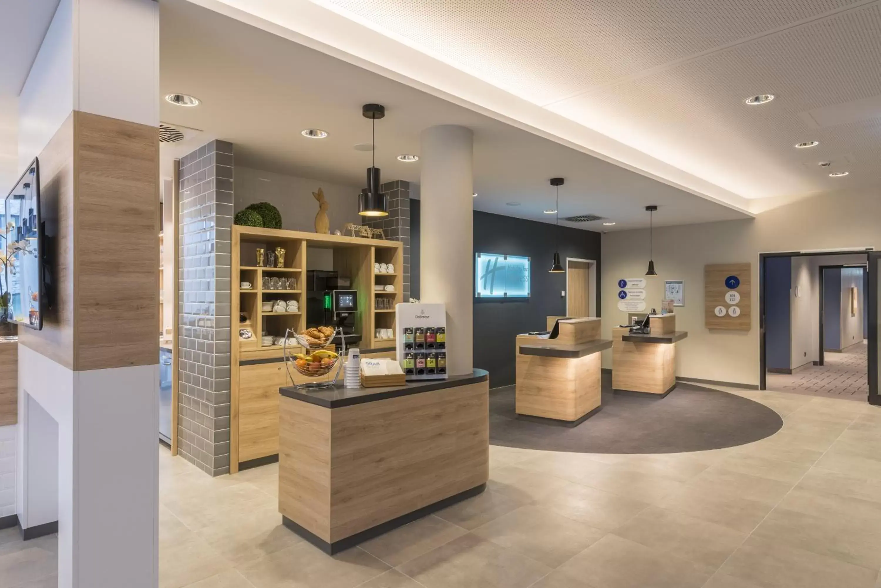 Lobby or reception, Lobby/Reception in Holiday Inn Express - Wuppertal - Hauptbahnhof, an IHG Hotel