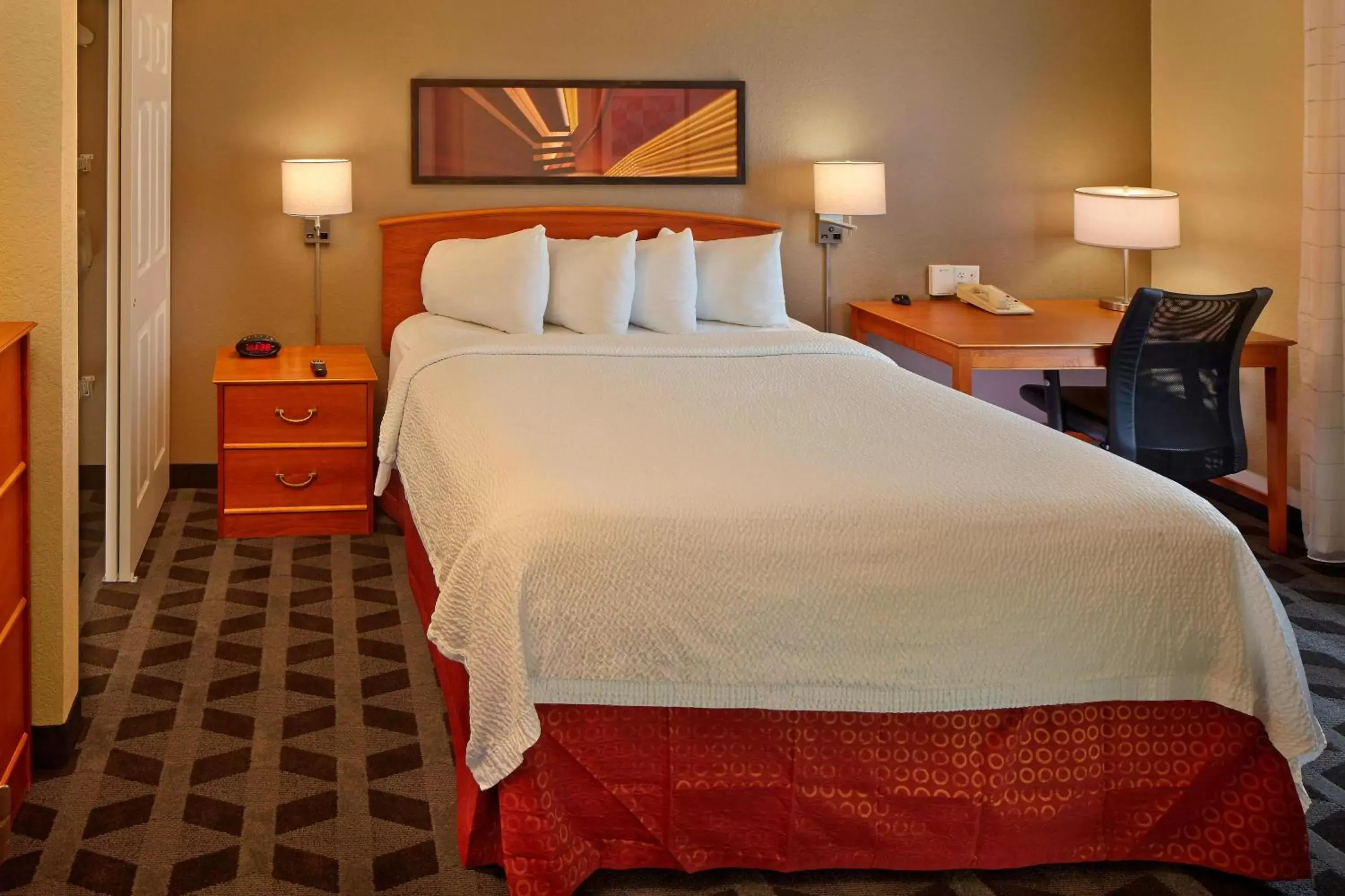 Bedroom, Bed in TownePlace Suites by Marriott Orlando East/UCF Area