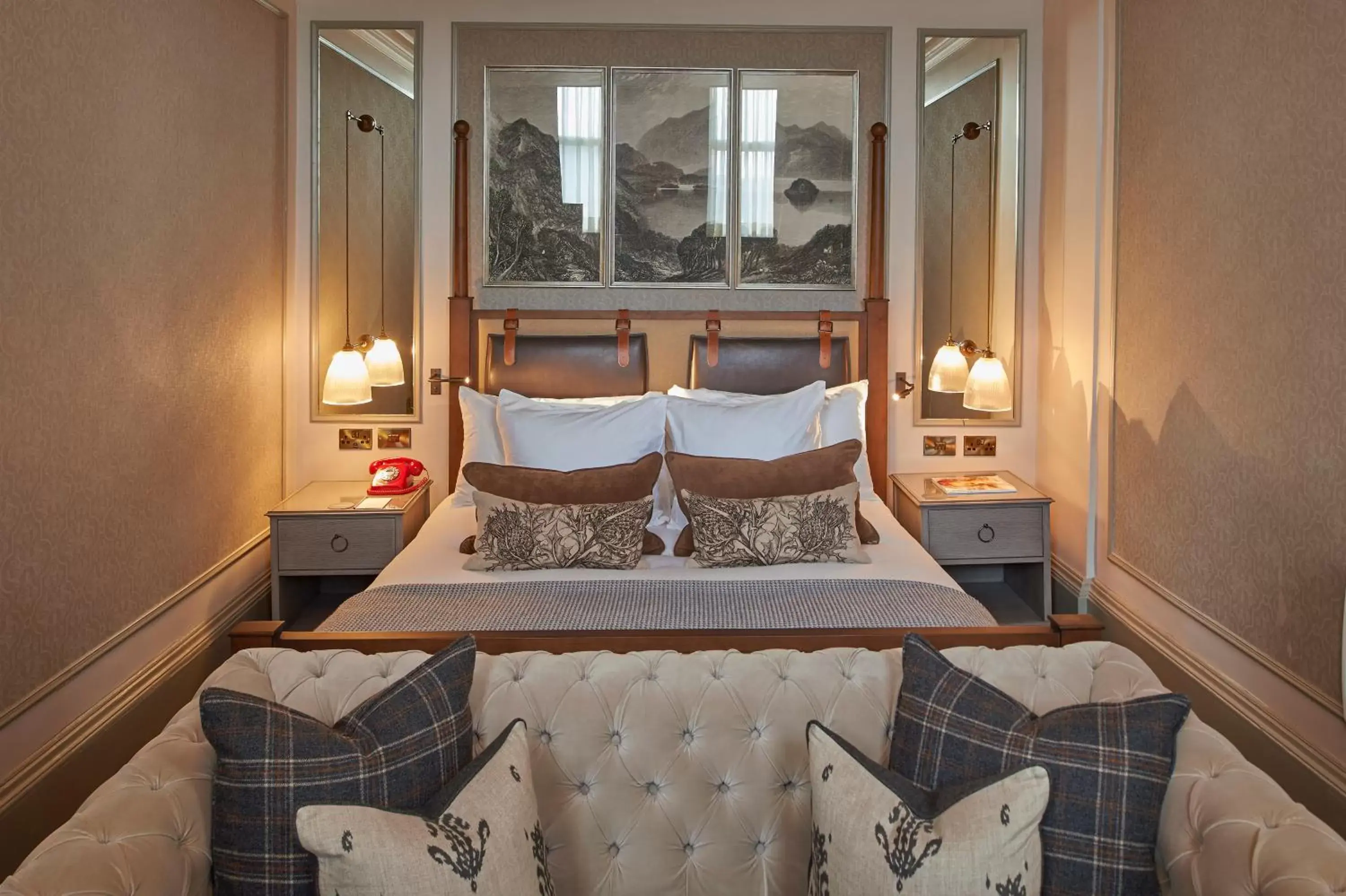 Bedroom in InterContinental Hotels - Edinburgh The George, an IHG Hotel