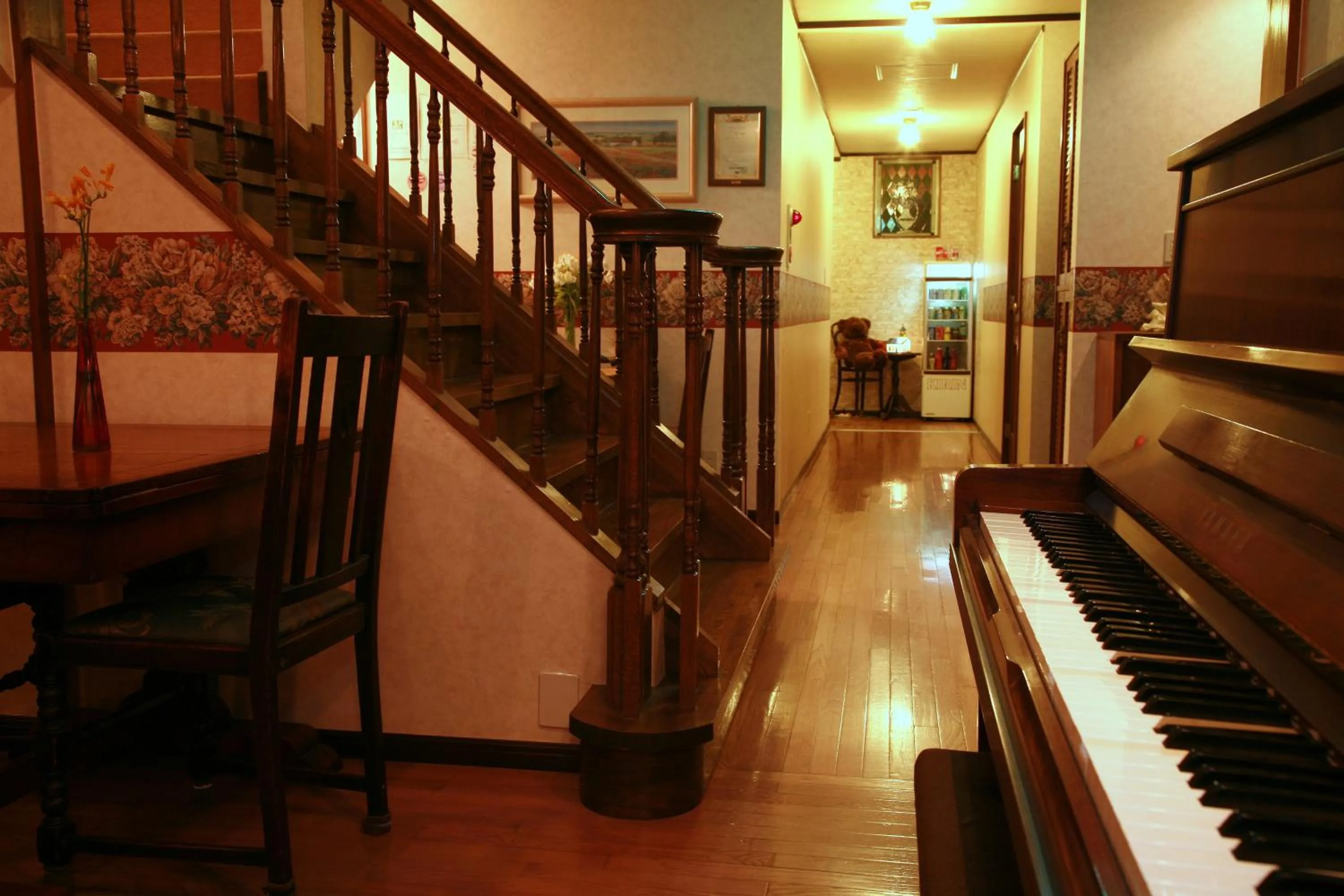 Restaurant/places to eat in Scotch Court