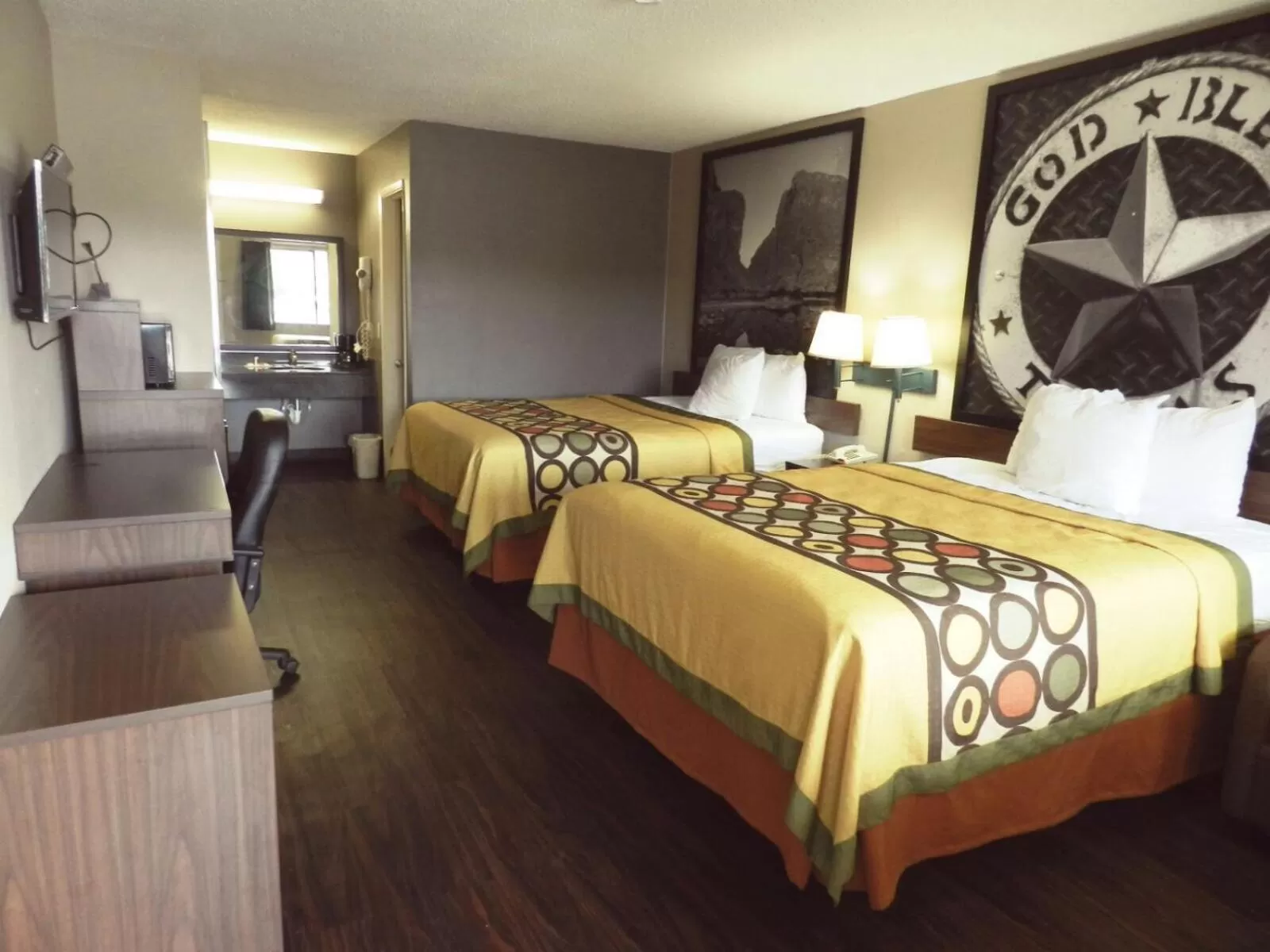 Bed in Super 8 by Wyndham Universal City