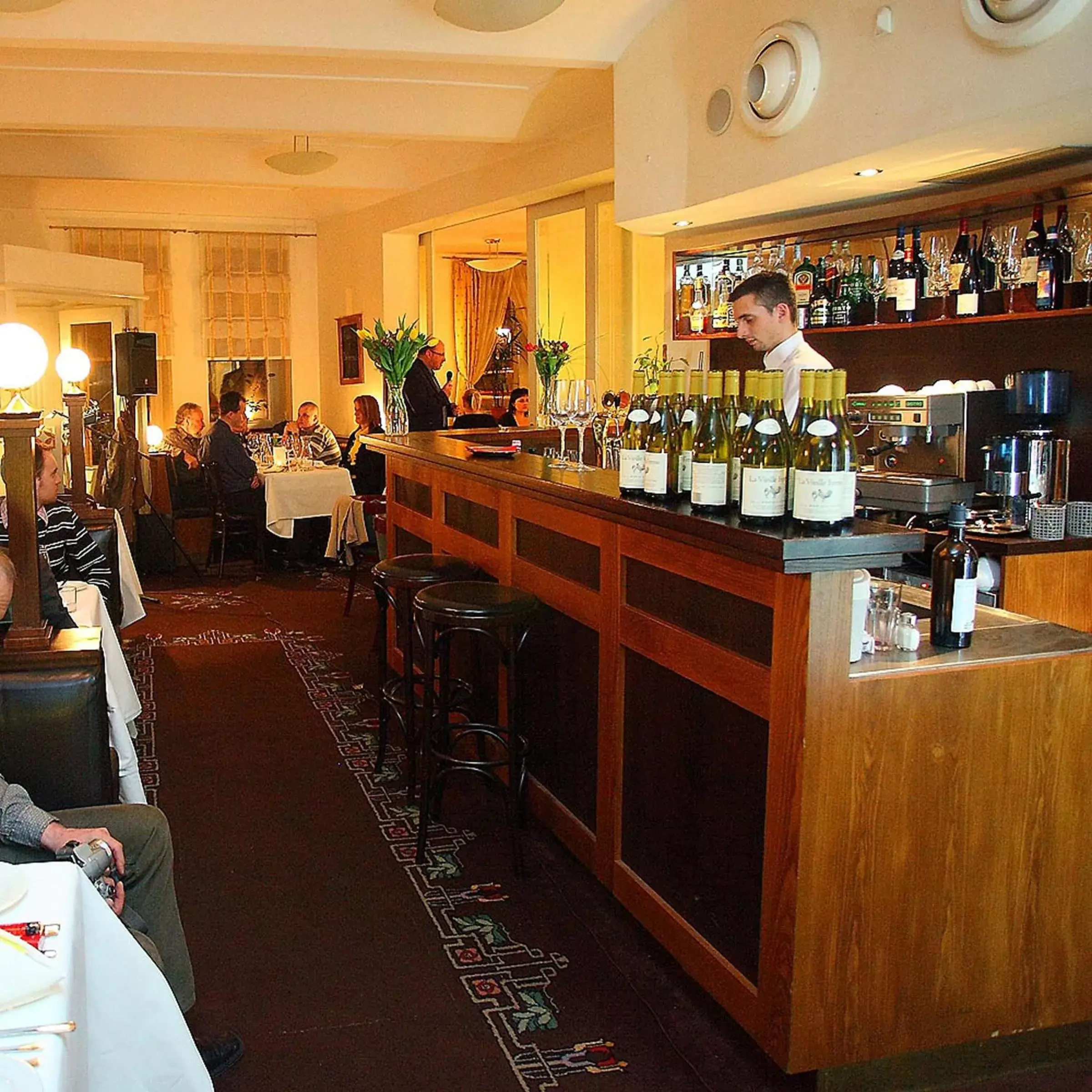 Lounge or bar, Restaurant/Places to Eat in Hotel U Divadla