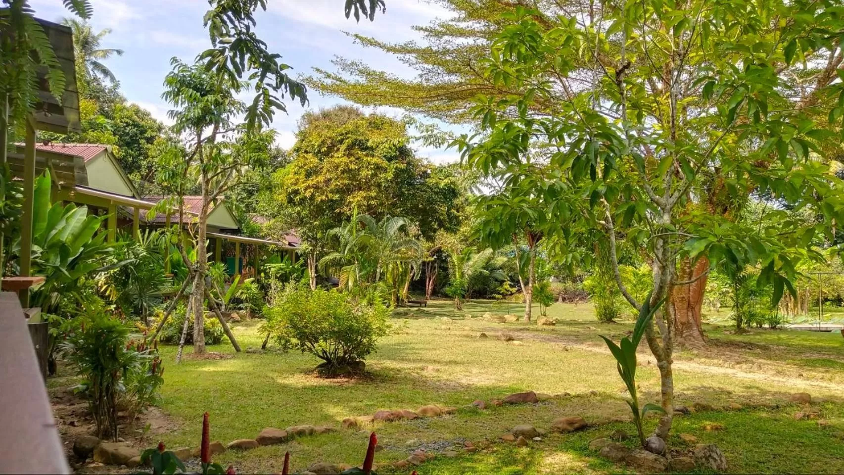 Garden in Baan Bua Cottage SHA EXTRA PLUS B5510