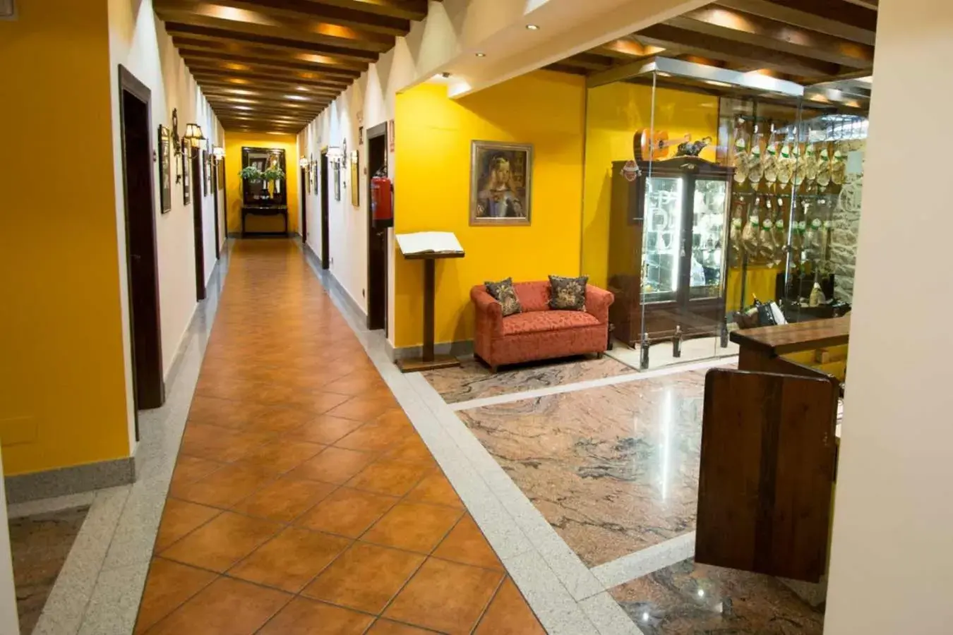 Lobby or reception, Lobby/Reception in Posada Doña Urraca