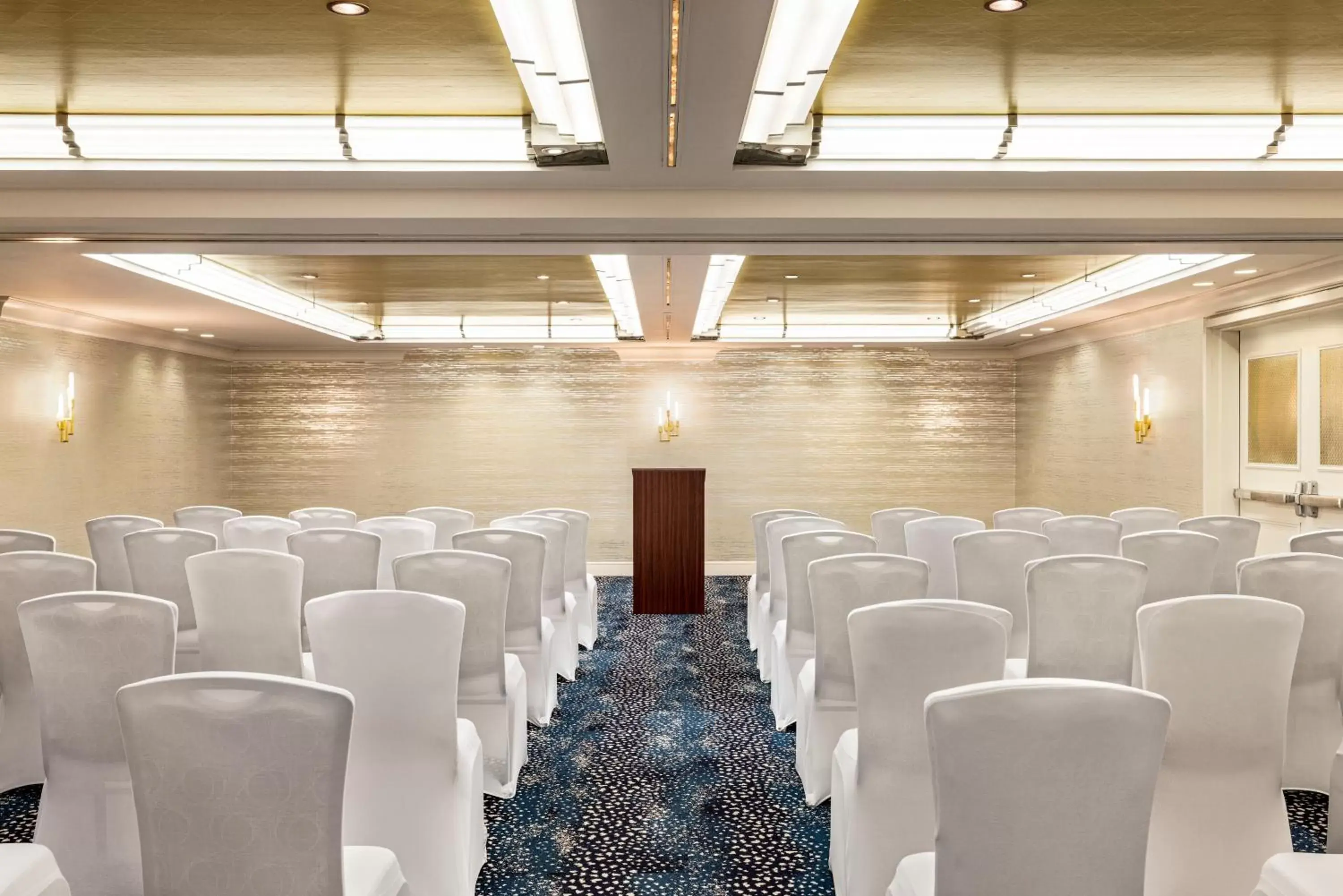Meeting/conference room, Banquet Facilities in Inn at Great Neck
