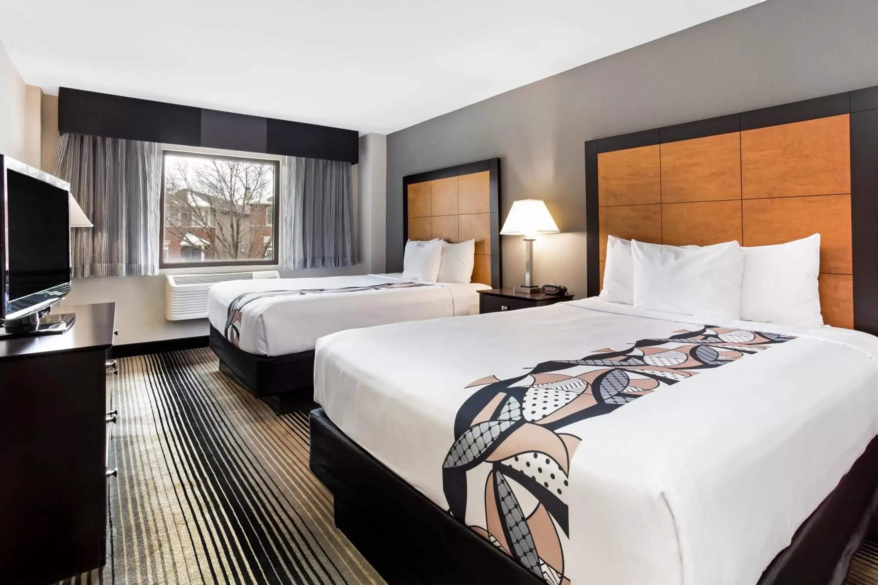 Bedroom, Room Photo in Best Western Plus Hyde Park Chicago Hotel