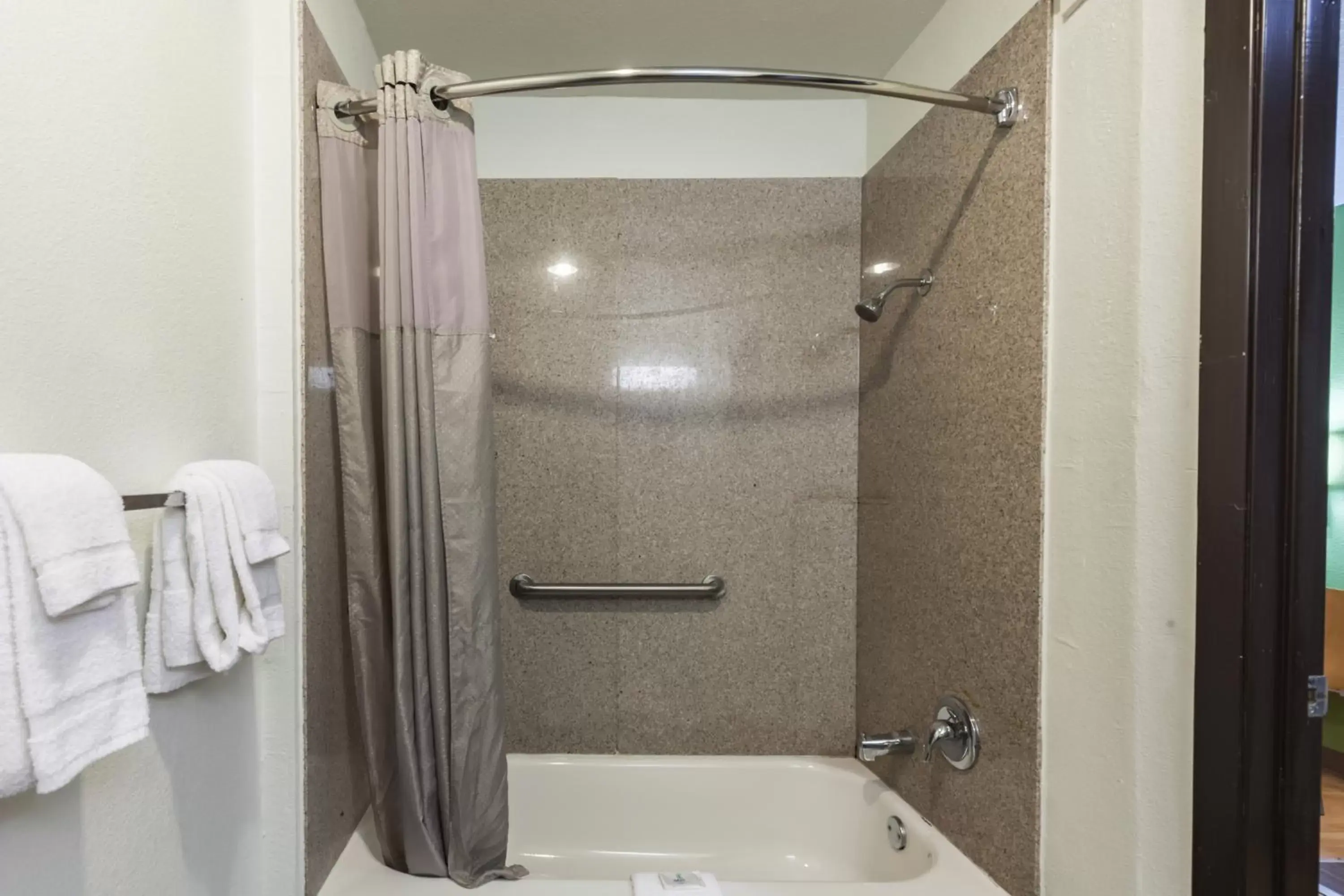 Bathroom in Studio 6-Port Arthur, TX - SE