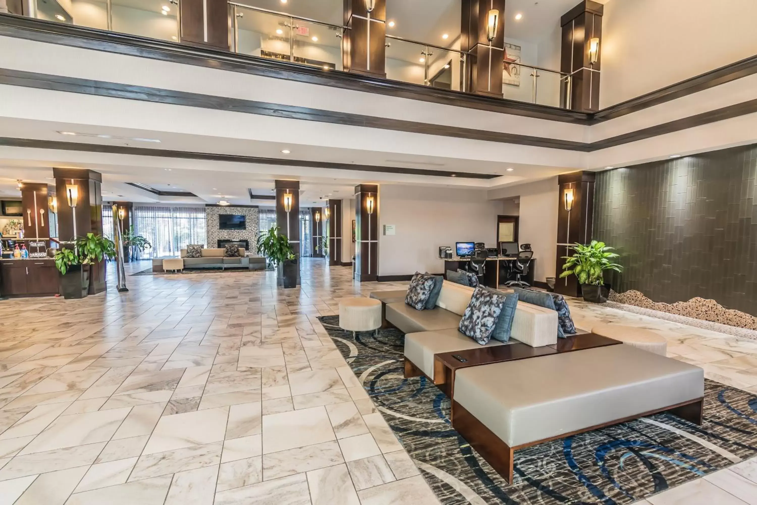 Property building, Lobby/Reception in Holiday Inn Houston-Webster, an IHG Hotel