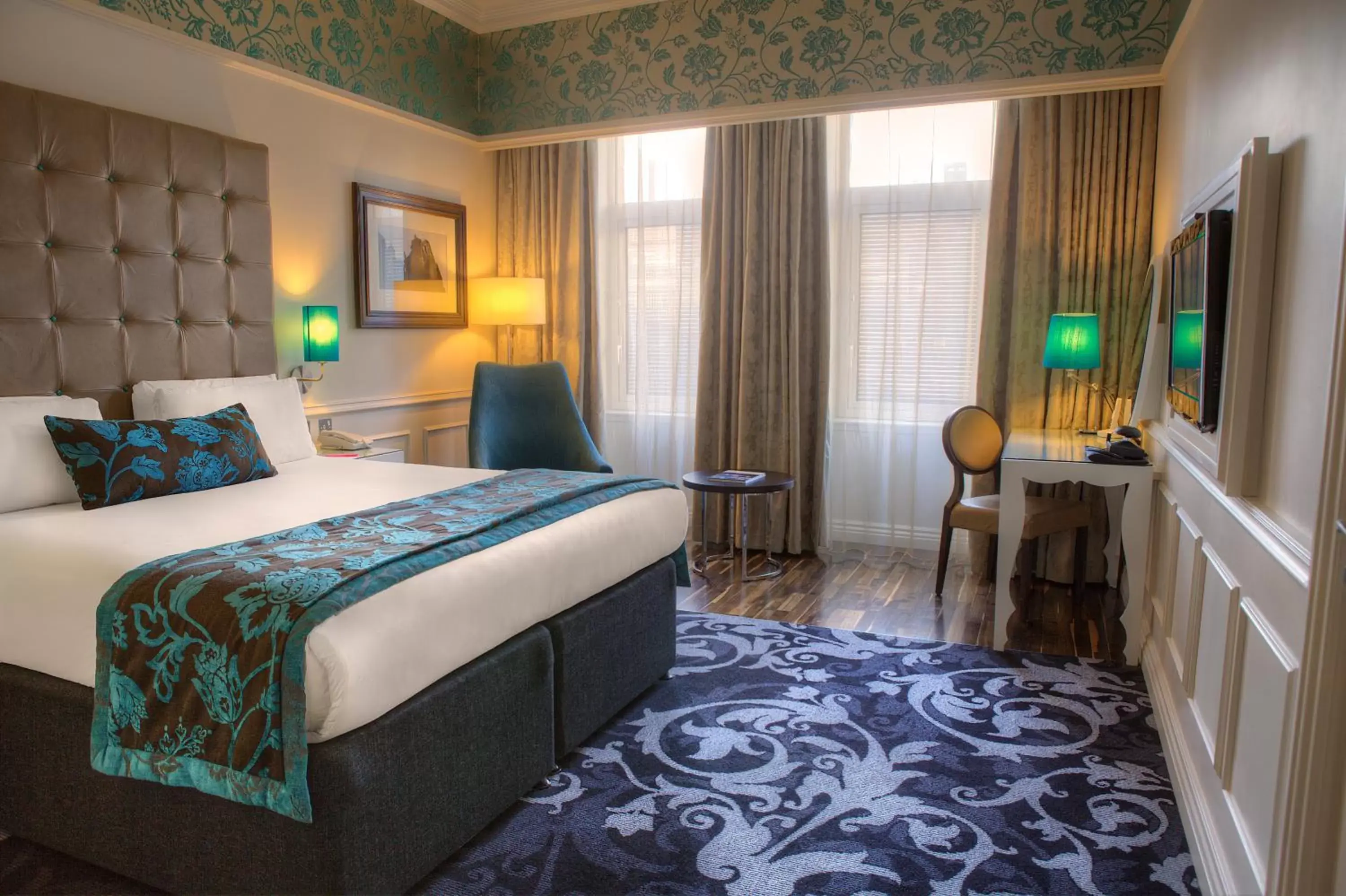 Photo of the whole room, Bed in Hotel Indigo Glasgow by IHG Photo of the whole room, Bed in Hotel Indigo Glasgow by IHG