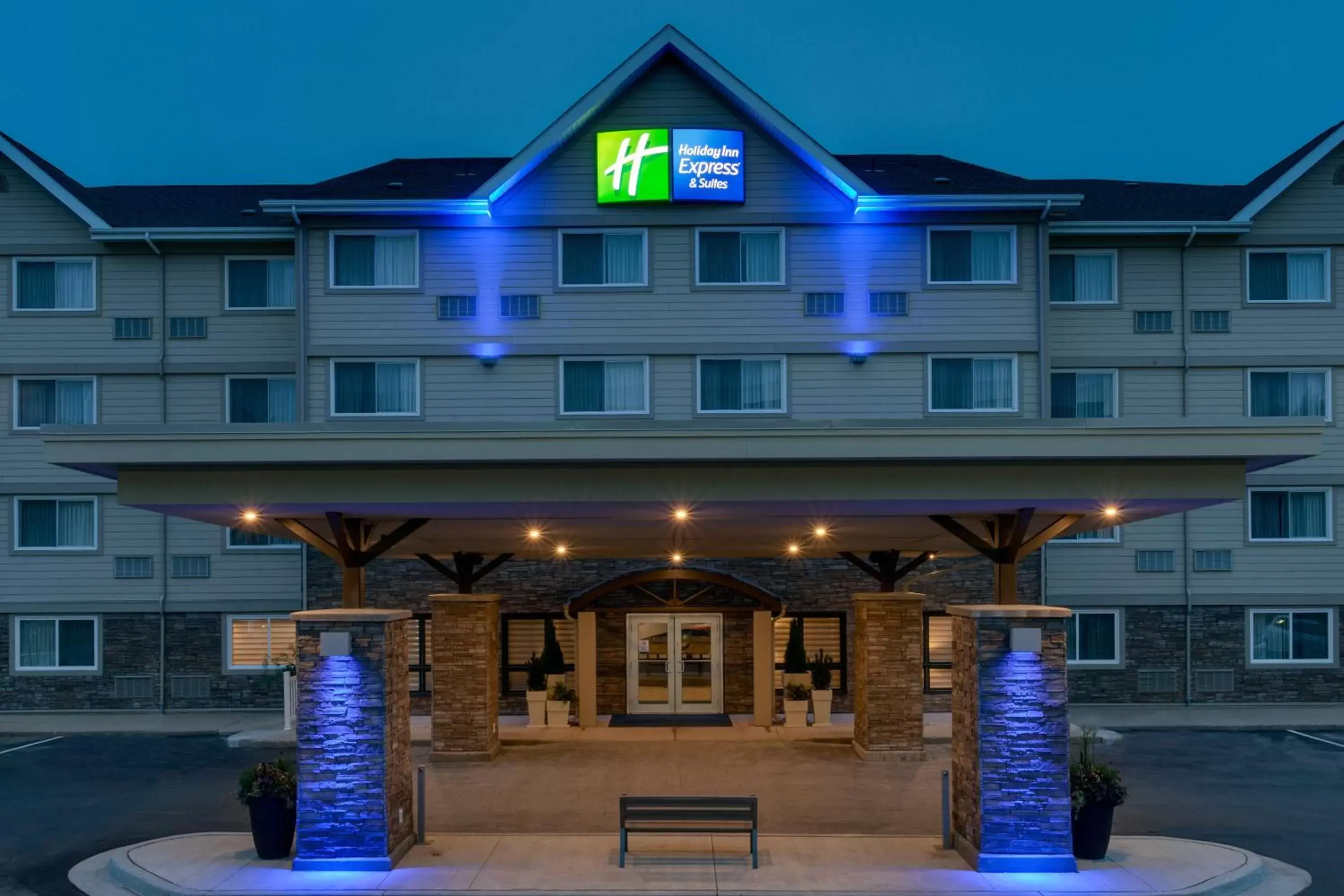 Property Building in Holiday Inn Express Hotel & Suites Uptown Fredericton, an IHG Hotel