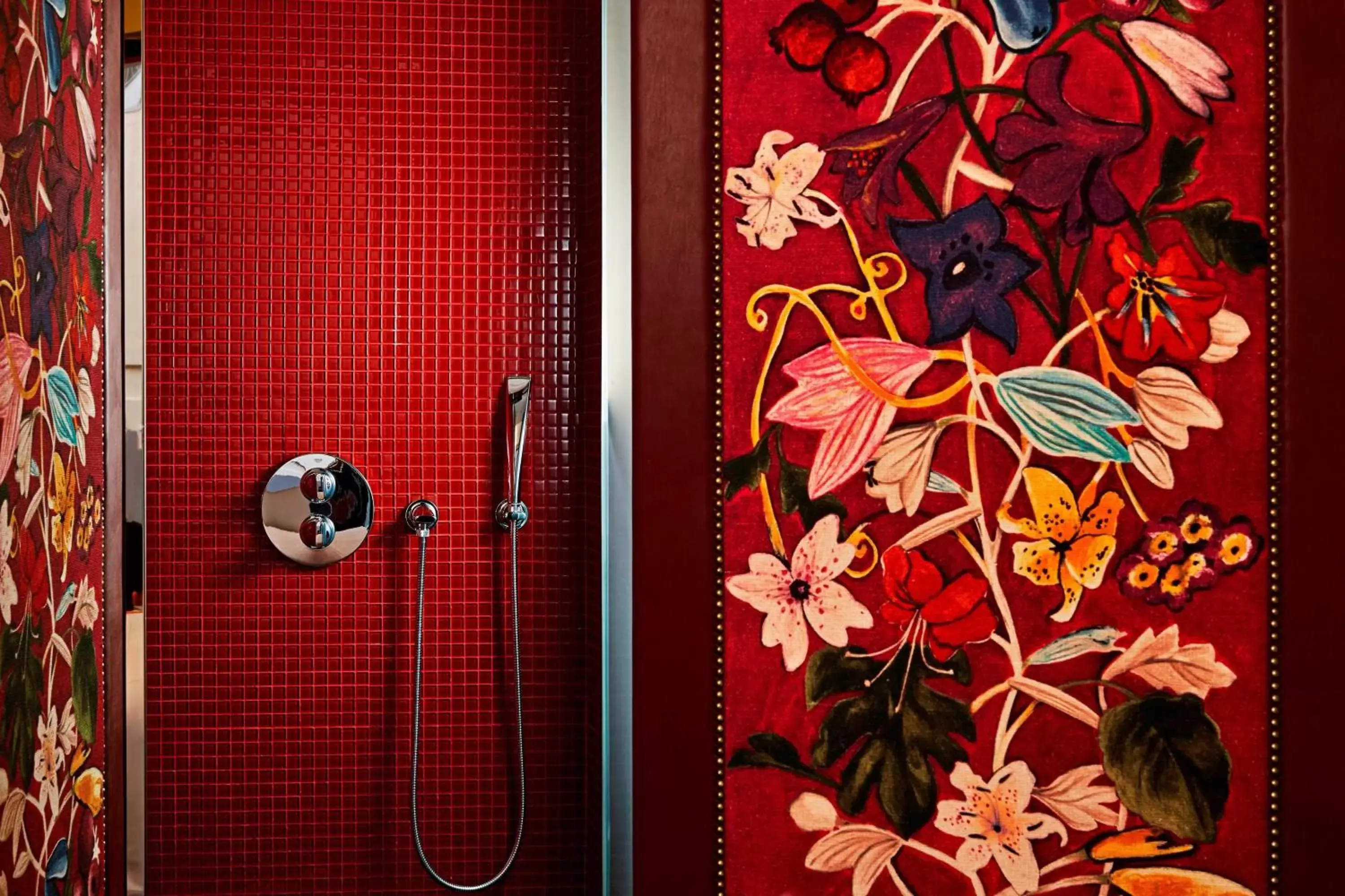 Bathroom in The Vagabond Club A Tribute Portfolio Hotel Singapore