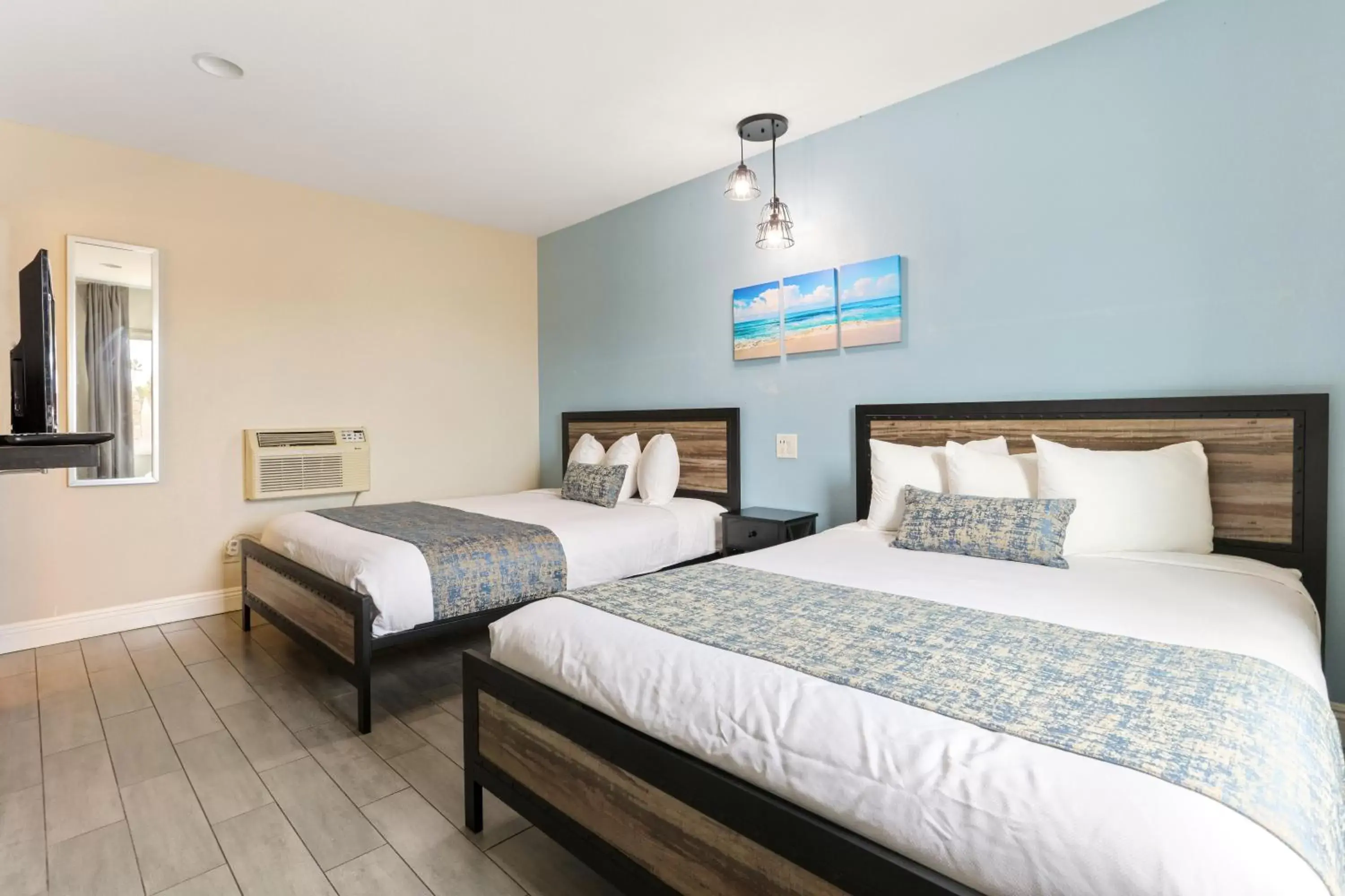 Bed in Hotel Aqua Mar