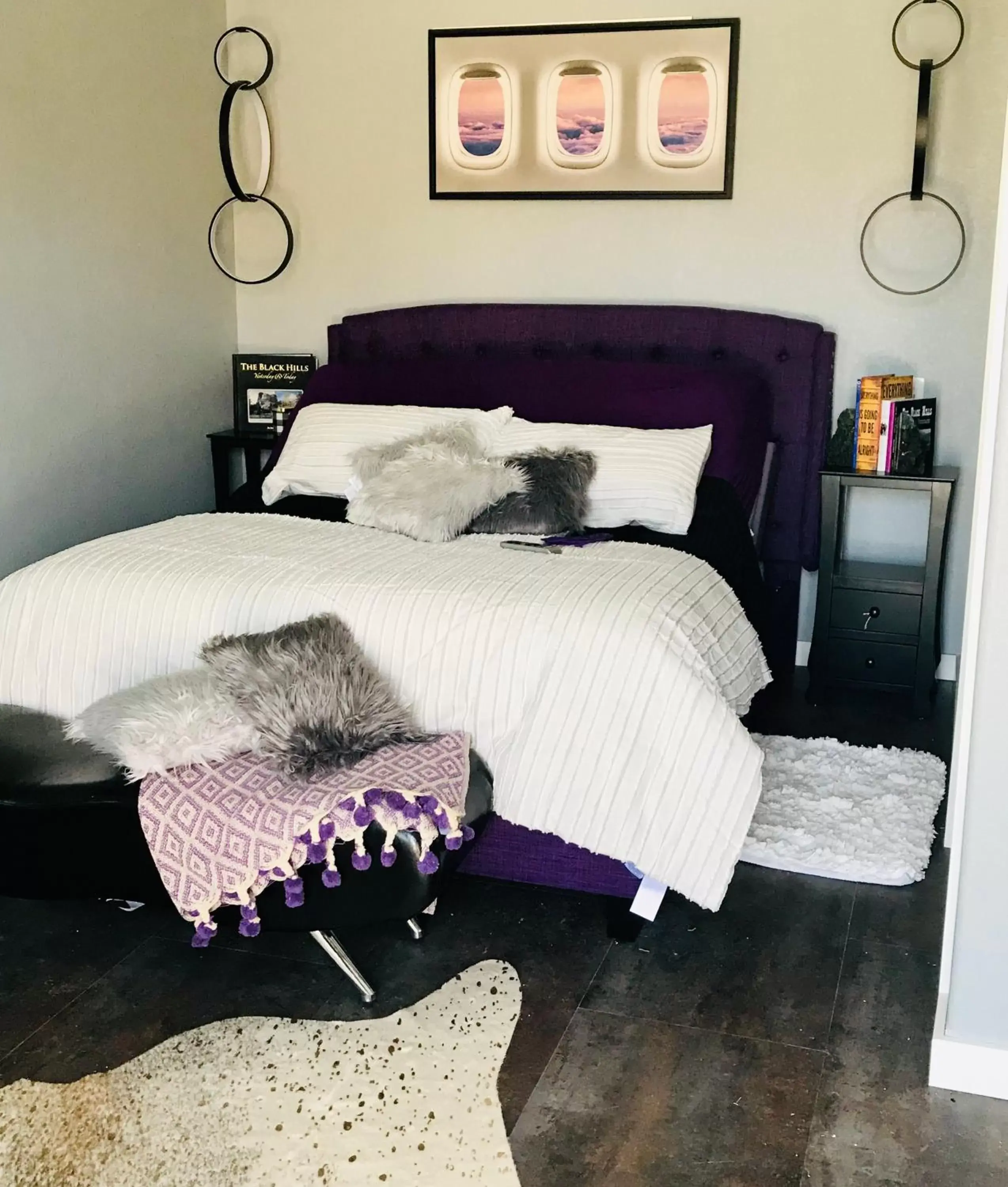 Bed in EO Bungalows, Black Hills