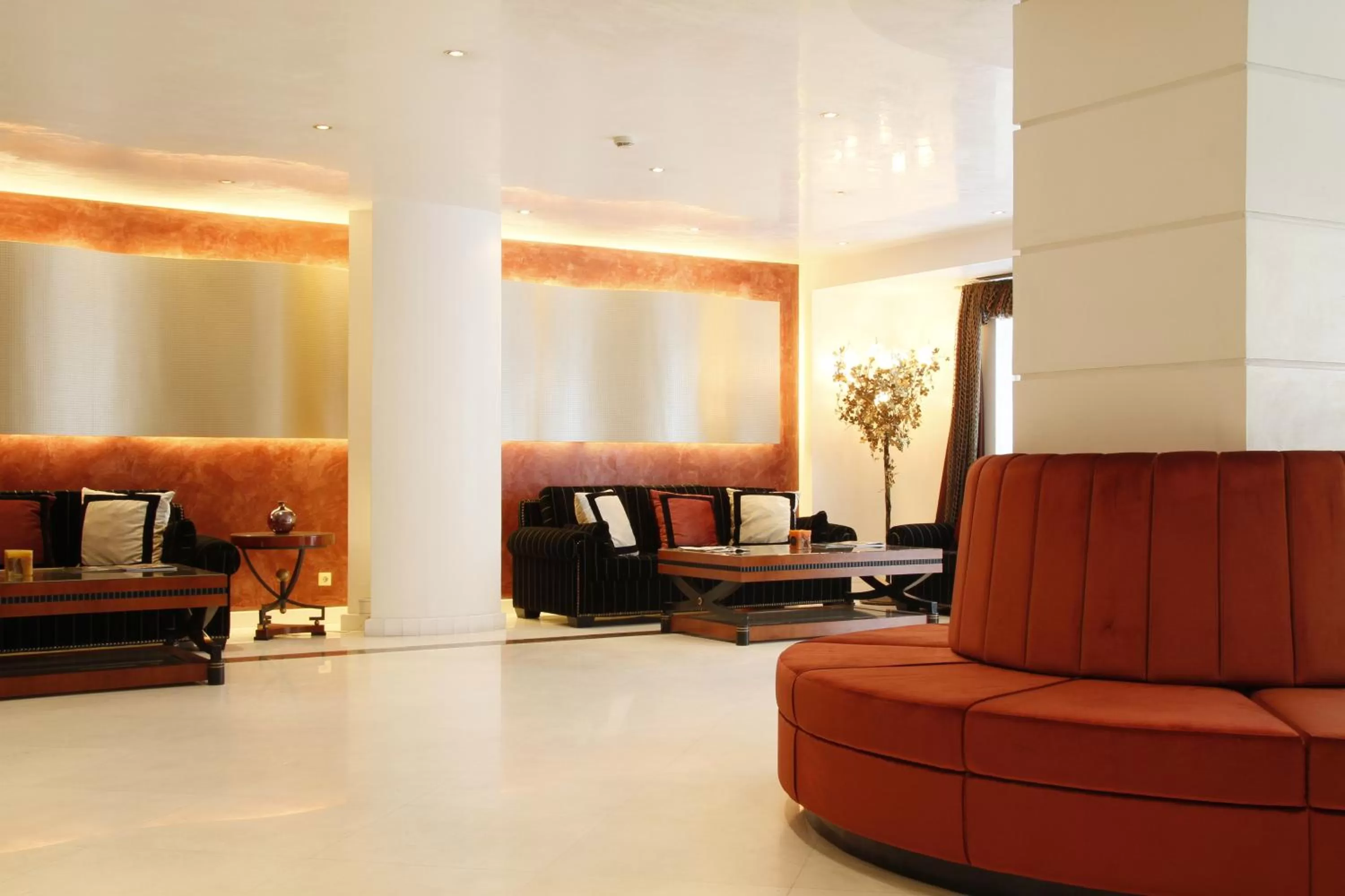 Lobby or reception in Piraeus Theoxenia Hotel