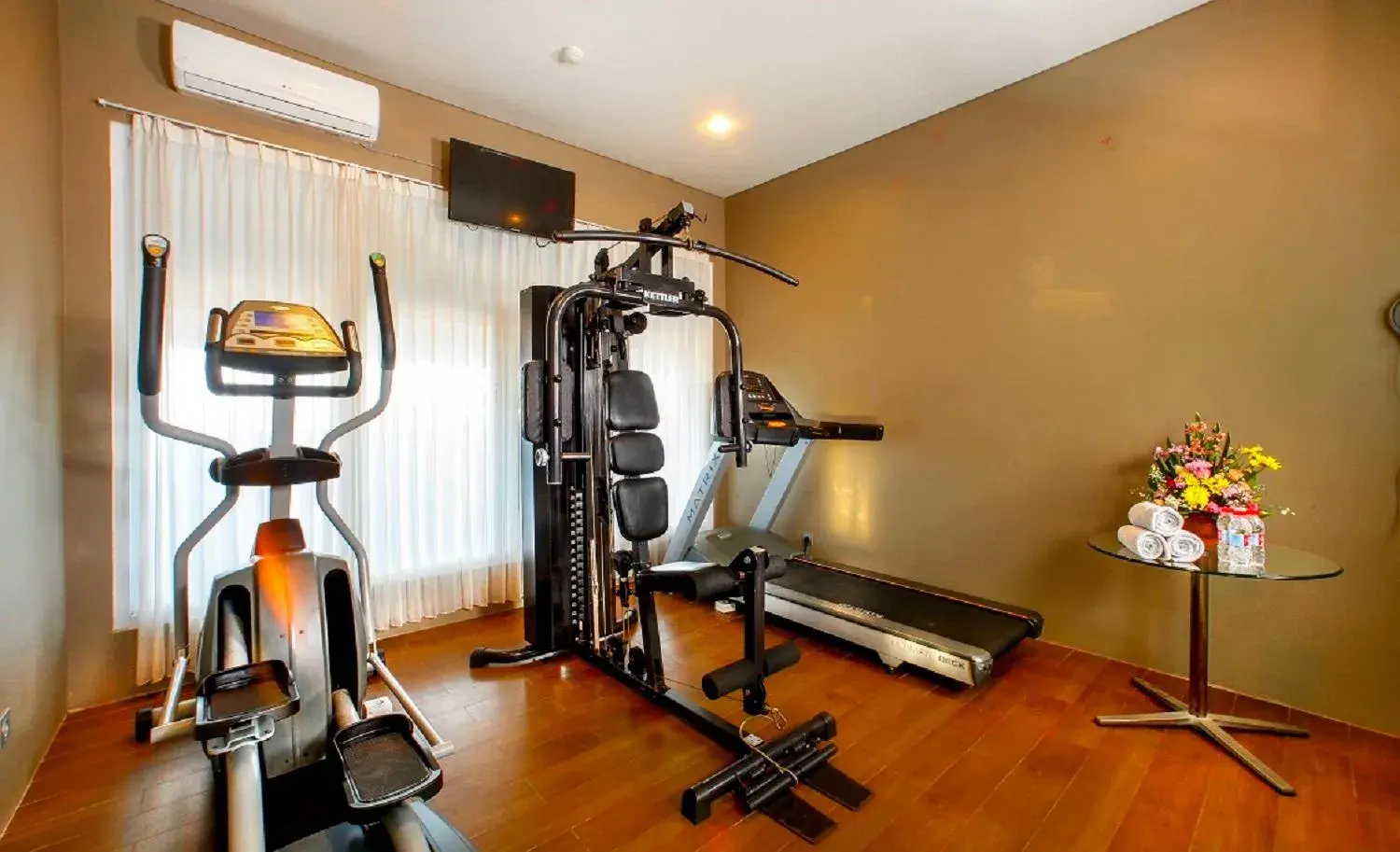 Fitness centre/facilities, Fitness Center/Facilities in Euphoria Hotel