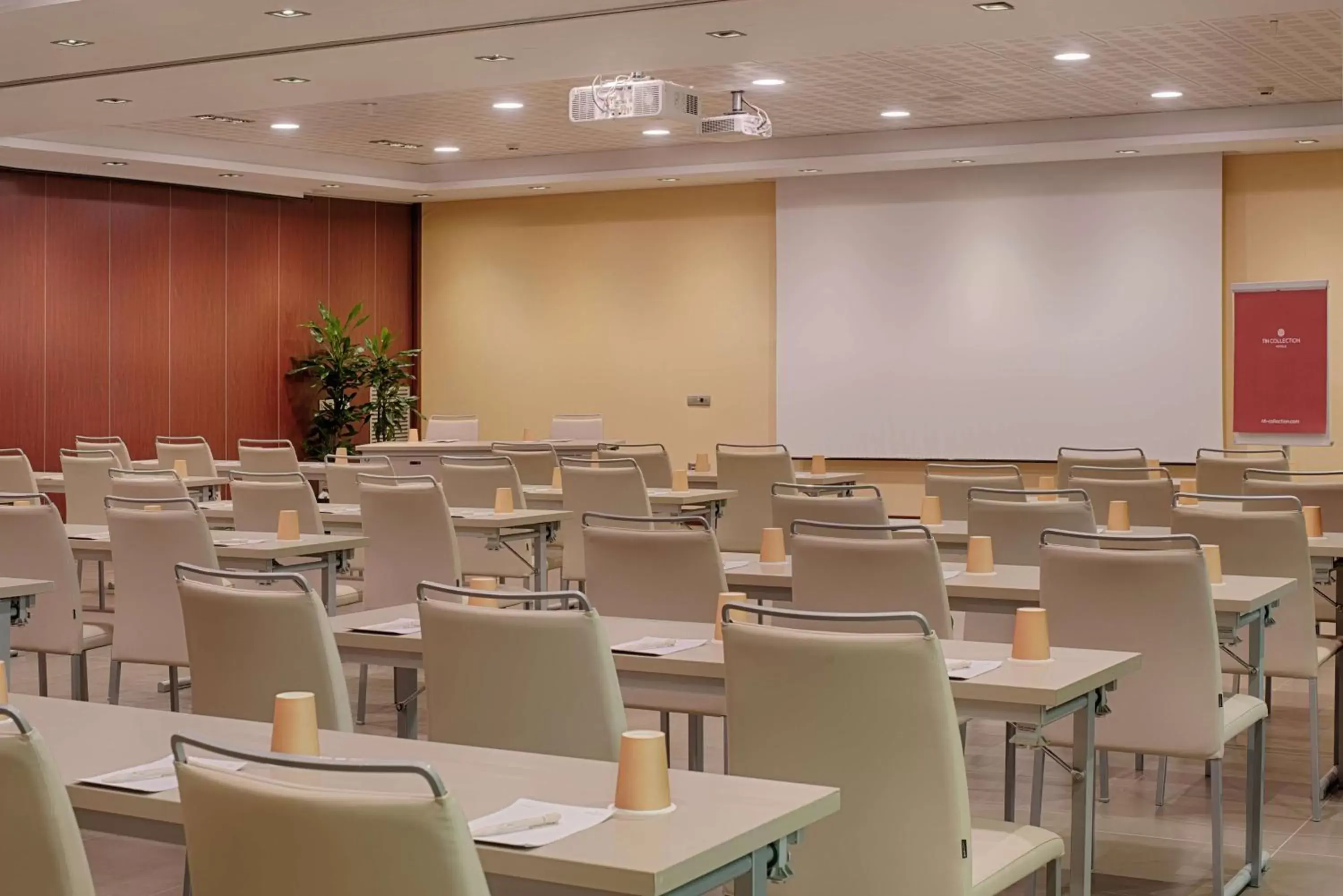 Meeting/conference room in NH Collection Roma Centro